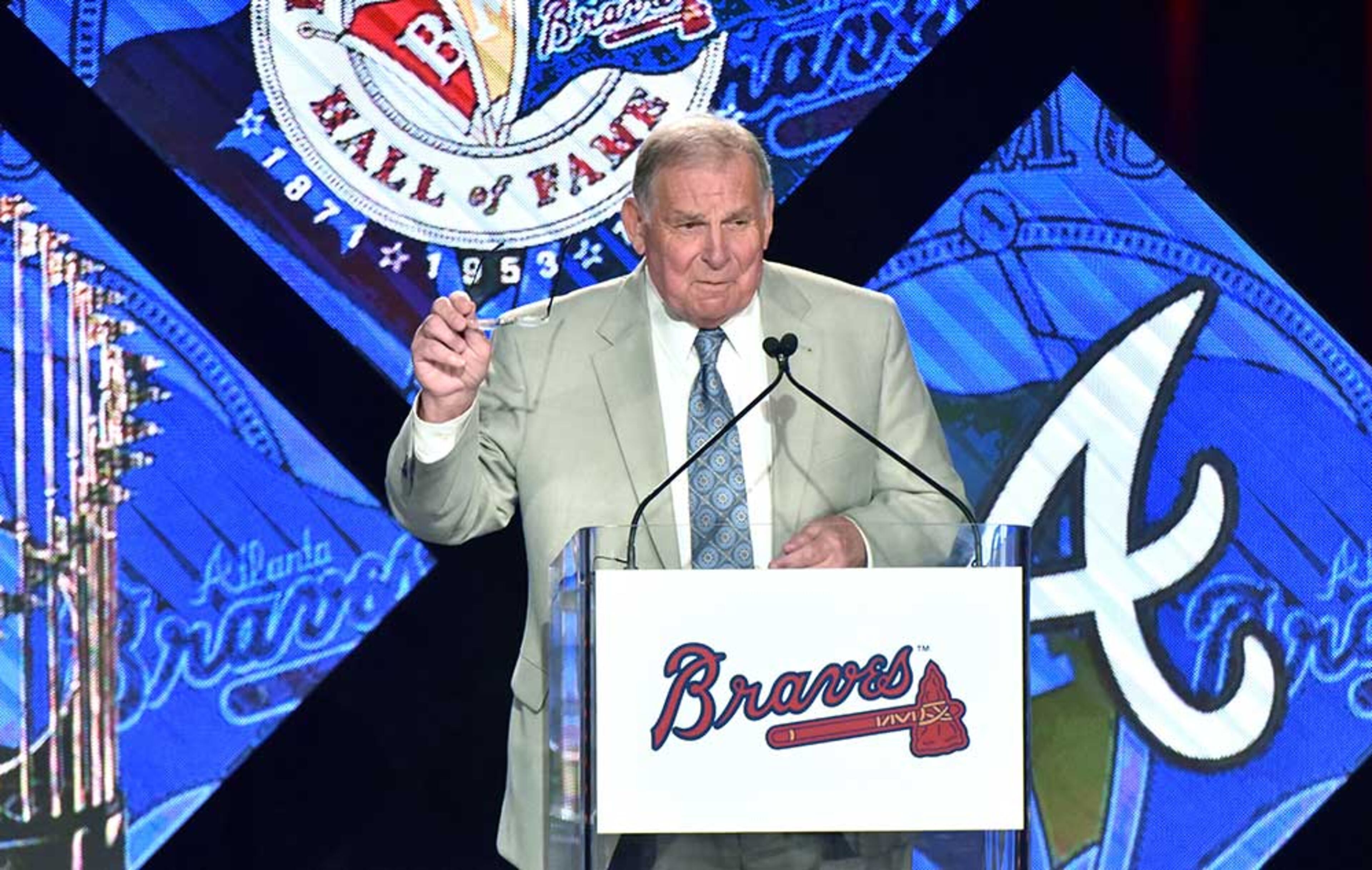 Atlanta Braves Hall of Famer Bobby Cox pays tribute to Atlanta Braves President John Schuerholz during Braves Hall of Fame luncheon at Hyatt Regency on Friday, August 19, 2016. Atlanta Braves President John Schuerholz and former outfielder Andruw Jones were inducted into the Braves Hall of Fame. The duo were inducted during a luncheon and honored that evening in a pregame ceremony before the Braves play the Washington Nationals.