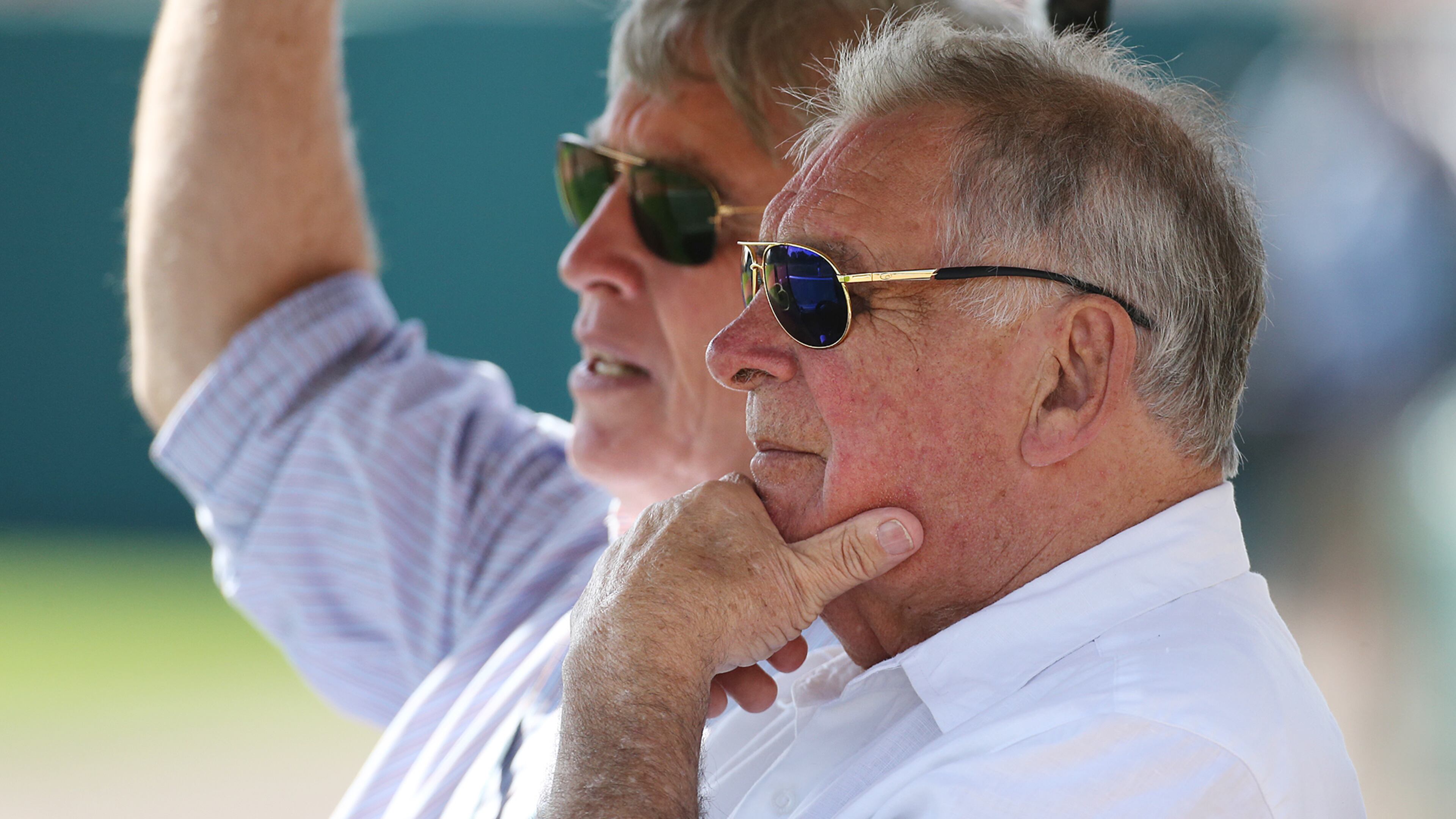Former Braves catcher Ted Simmons (left) and former manager Bobby Cox watch batting practice in at spring training in 2016. Curtis Compton / ccompton@ajc.com