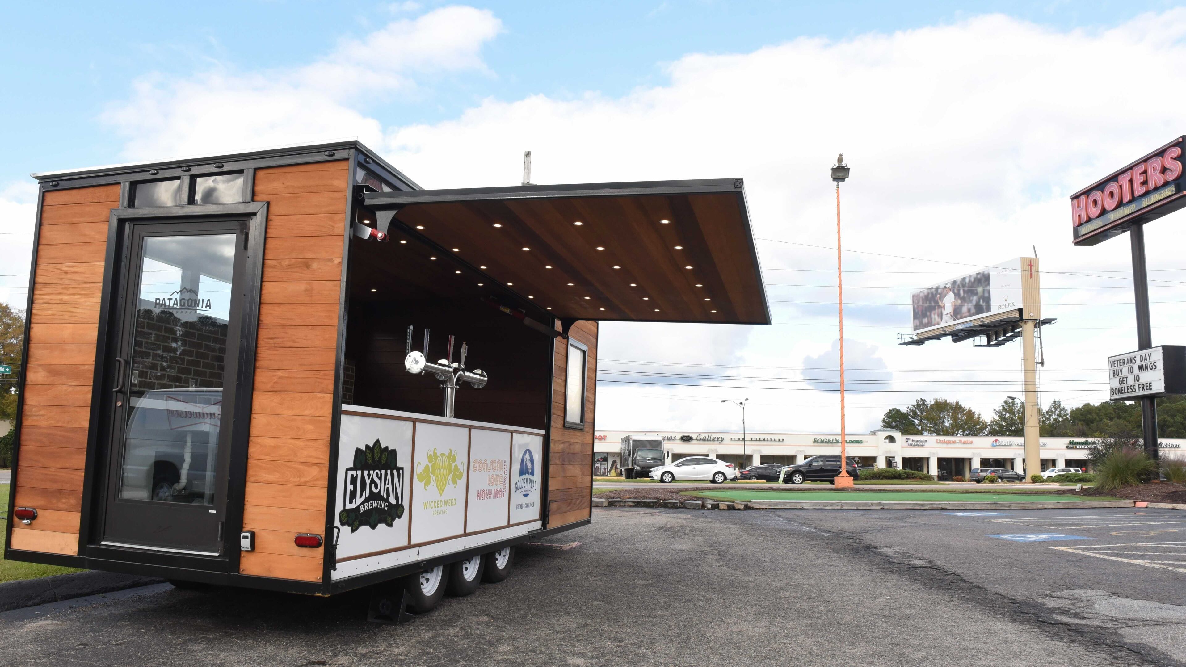 The parking lot of the Washington Road Hooters is usually bustling during Masters Week. Not this year. Photo: Ryon Horne