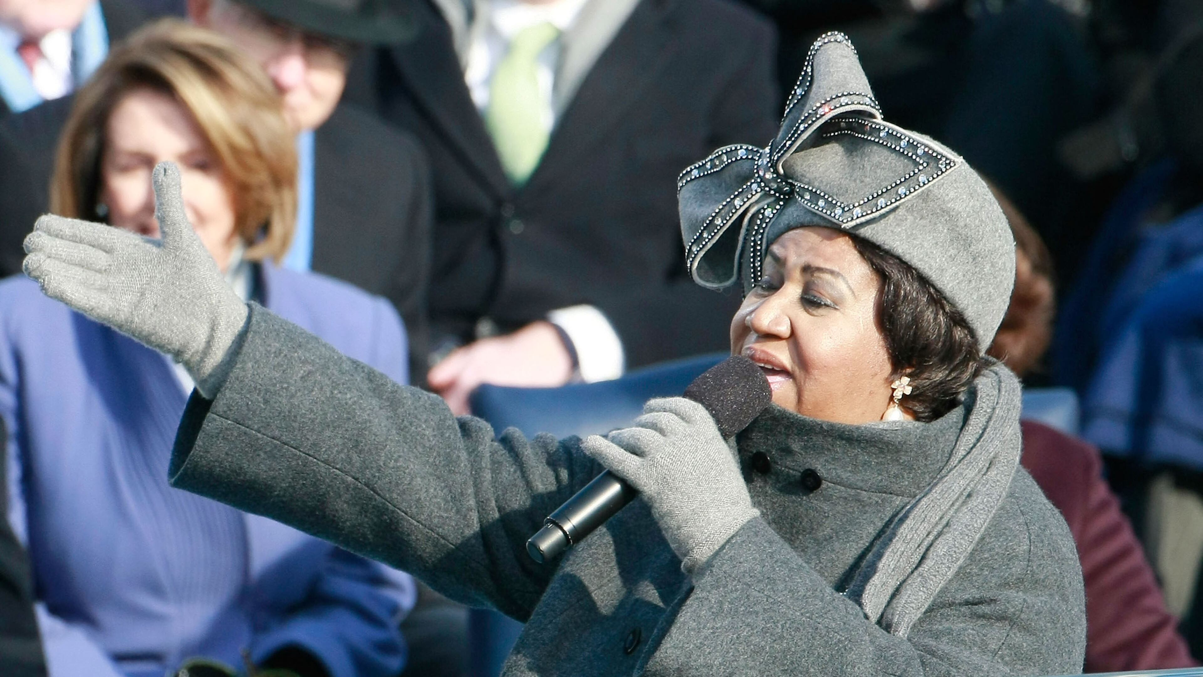 WASHINGTON - JANUARY 20: Aretha Franklin sings during the inauguration of Barack Obama as the 44th President of the United States of America on the West Front of the Capitol January 20, 2009 in Washington, DC. Obama becomes the first African-American to be elected to the office of President in the history of the United States. (Photo by Mark Wilson/Getty Images)