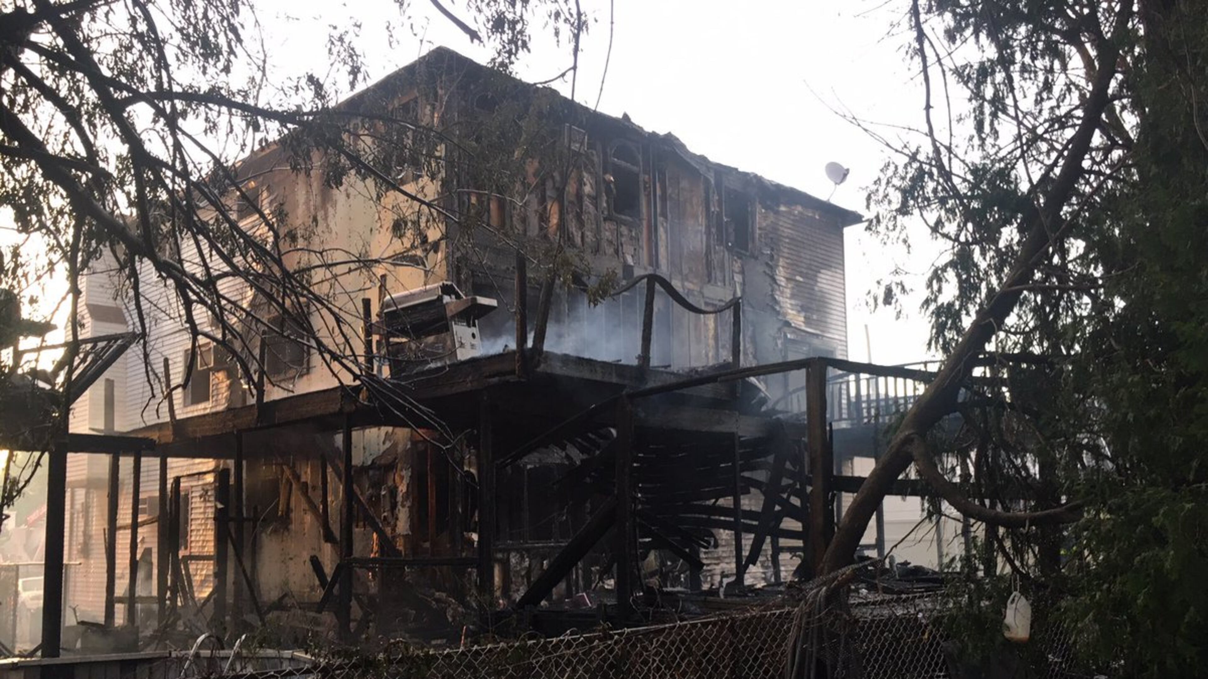 Twenty firefighters were injured battling a blaze on Staten Island. (Photo: New York City Fire Department)