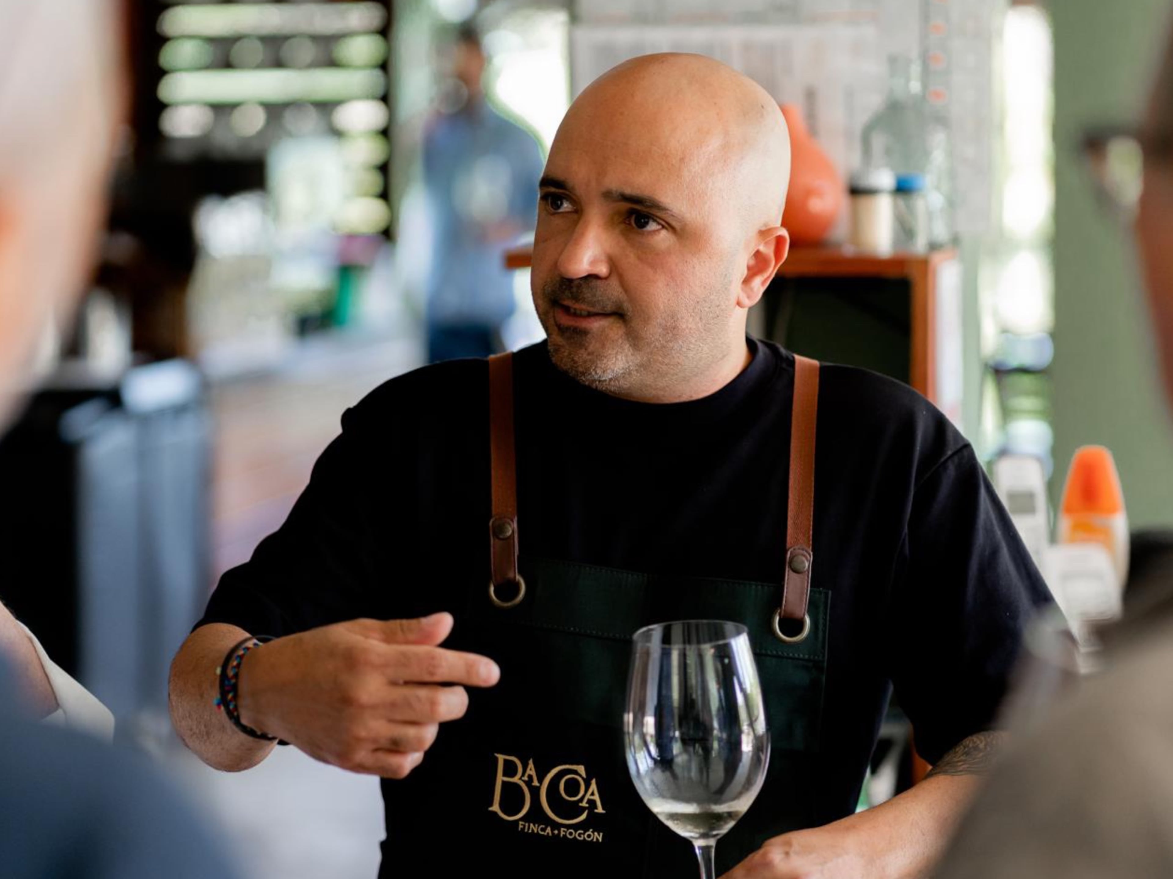 Chef Raul Correa speaks to attendees at the SanSe Atlanta Food Festival in 2025. (Courtesy)