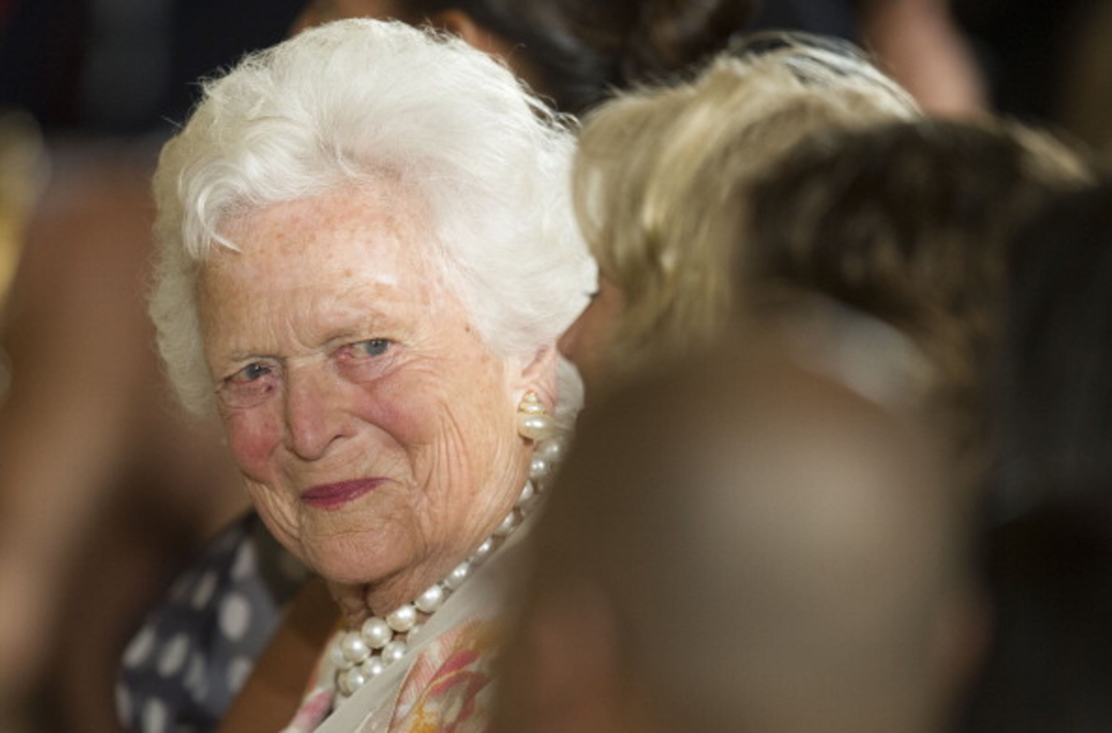 Former first lady Barbara Bush attends a White House ceremony to recognize the Points of Light volunteer program in Washington, DC, July 15, 2013. President Obama and First Lady Michelle Obama hosted former President George H.W. Bush and former first lady Barbara Bush to honor the 5,000th Daily Points of Light Award winner. AFP PHOTO/JIM WATSON (Photo credit should read JIM WATSON/AFP/Getty Images)