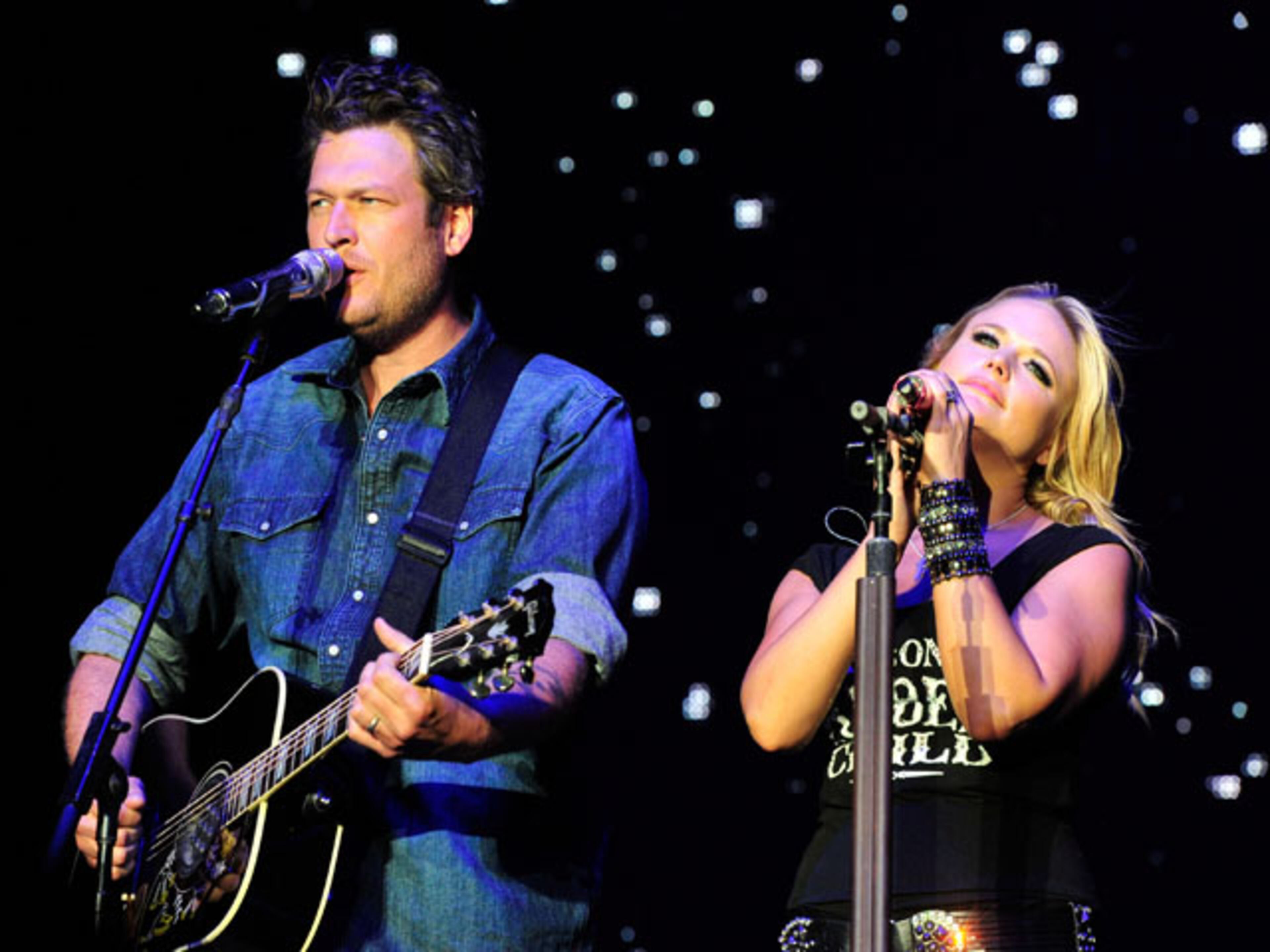 INDIO, CA - APRIL 28: Musicians Blake Shelton and Miranda Lambert perform onstage during the Stagecoach Country Music Festival held at the Empire Polo Field on April 28, 2012 in Indio, California. (Photo by Frazer Harrison/Getty Images for Stagecoach)