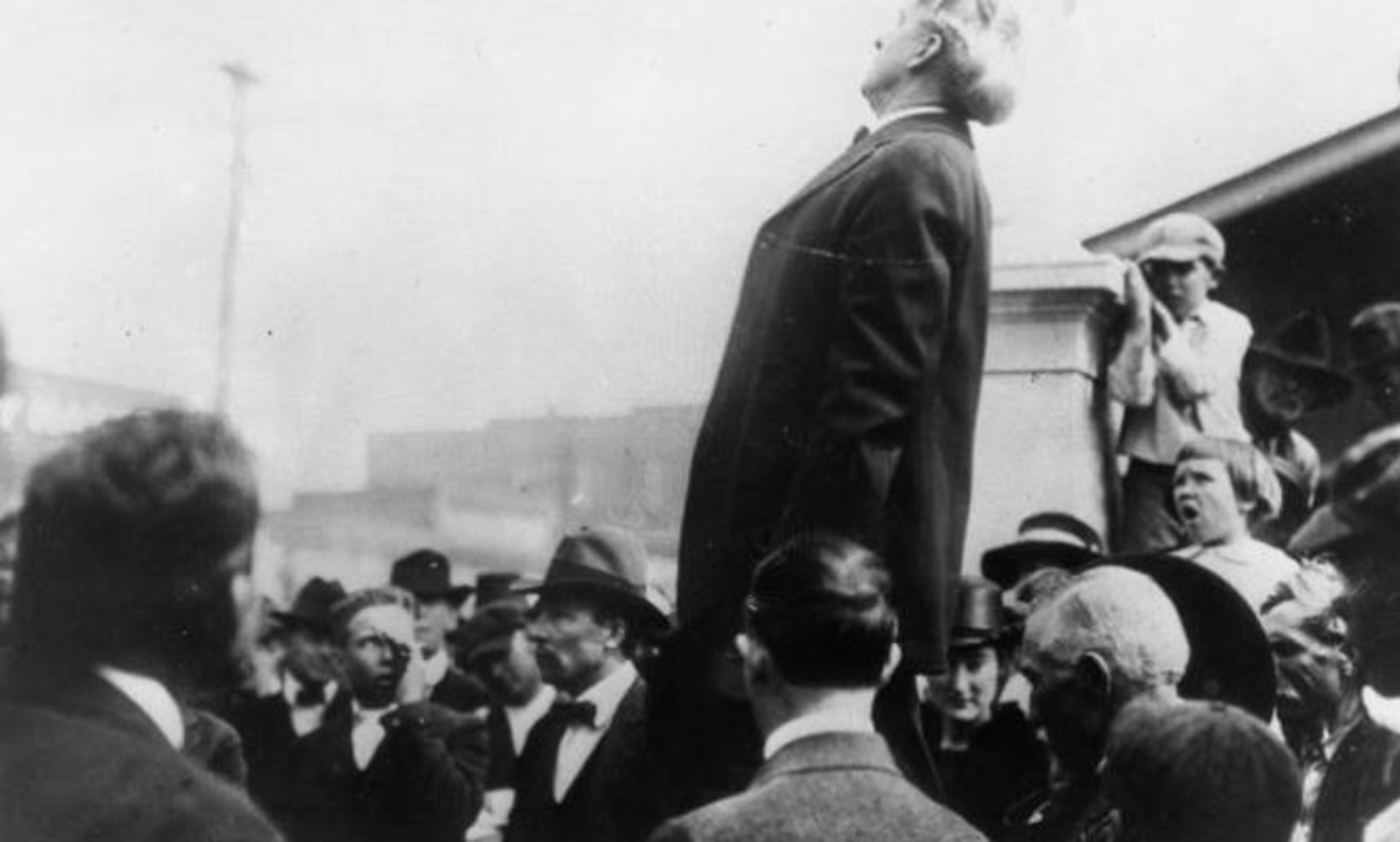 Oct. 1887 -- A crowd gathers to see President Grover Cleveland at the Piedmont Exposition on Central Avenue in Atlanta. AJC PHOTO ARCHIVES