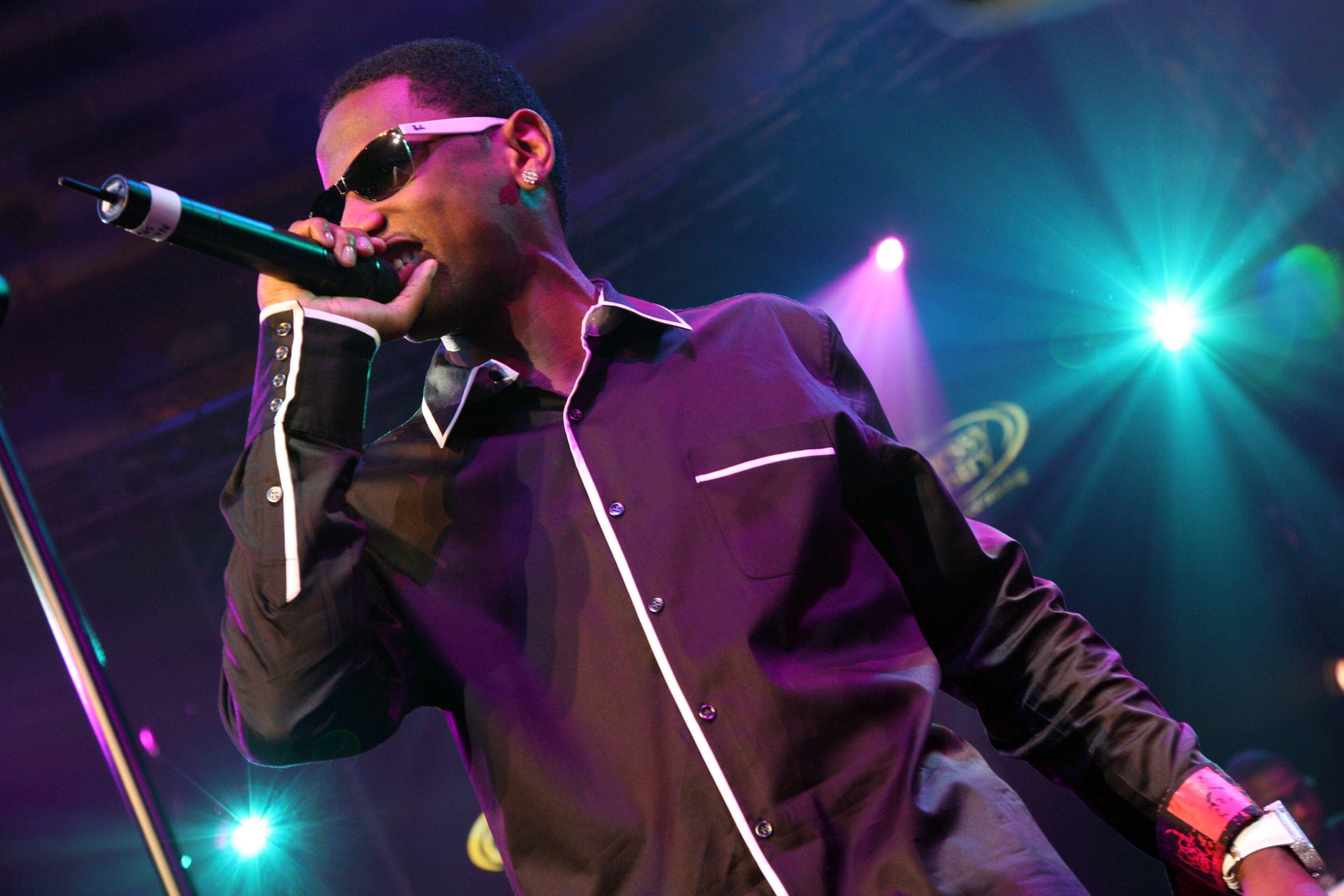 Rapper Fabolous performs at the third annual Hennessy Artistry Concert Series finale at Gotham Hall on Oct. 15, 2008, in New York City.
