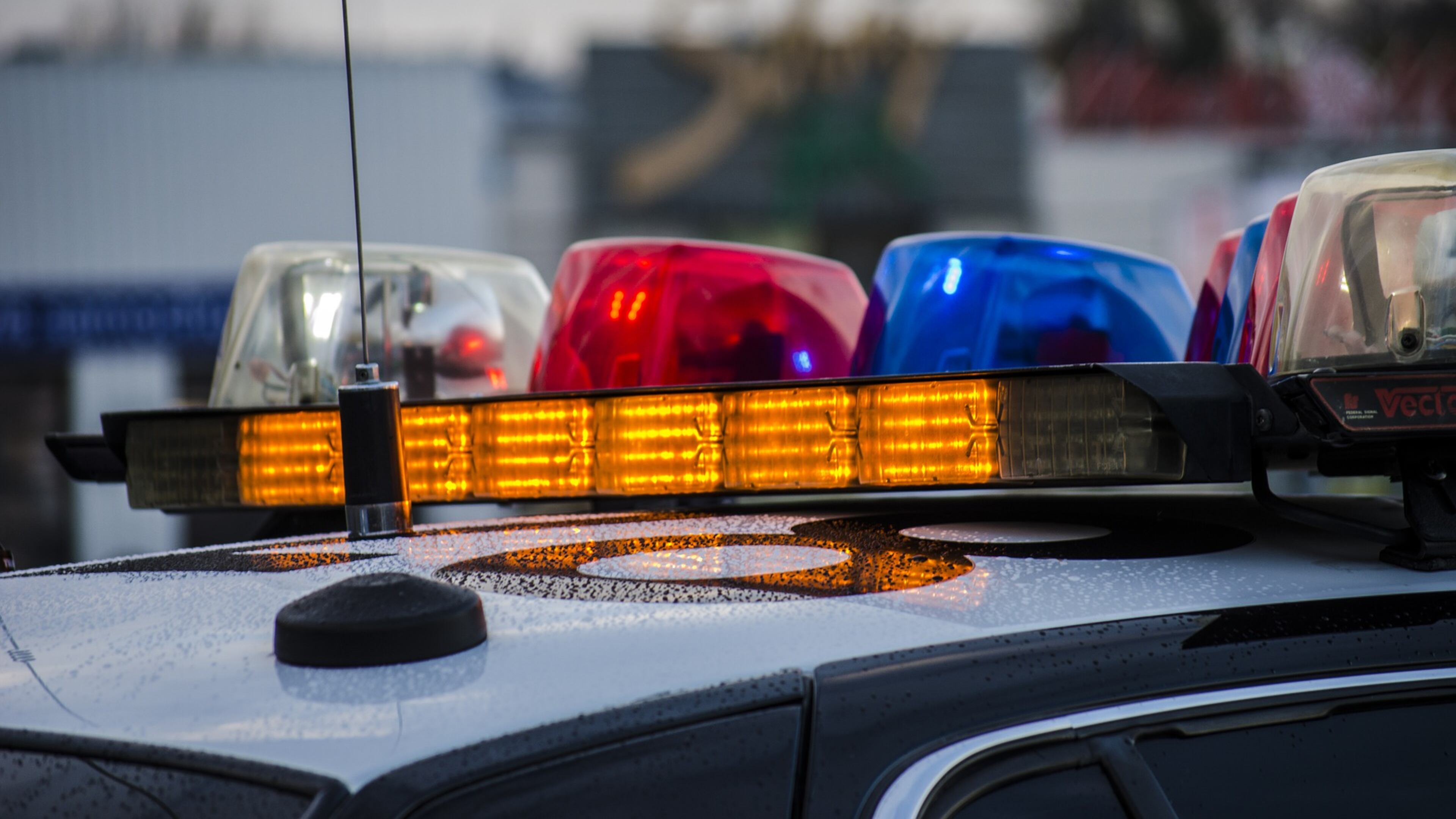 Sandy Springs police are still searching for a suspect who robbed an Exxon gas station of about $1,000 on Nov. 25.