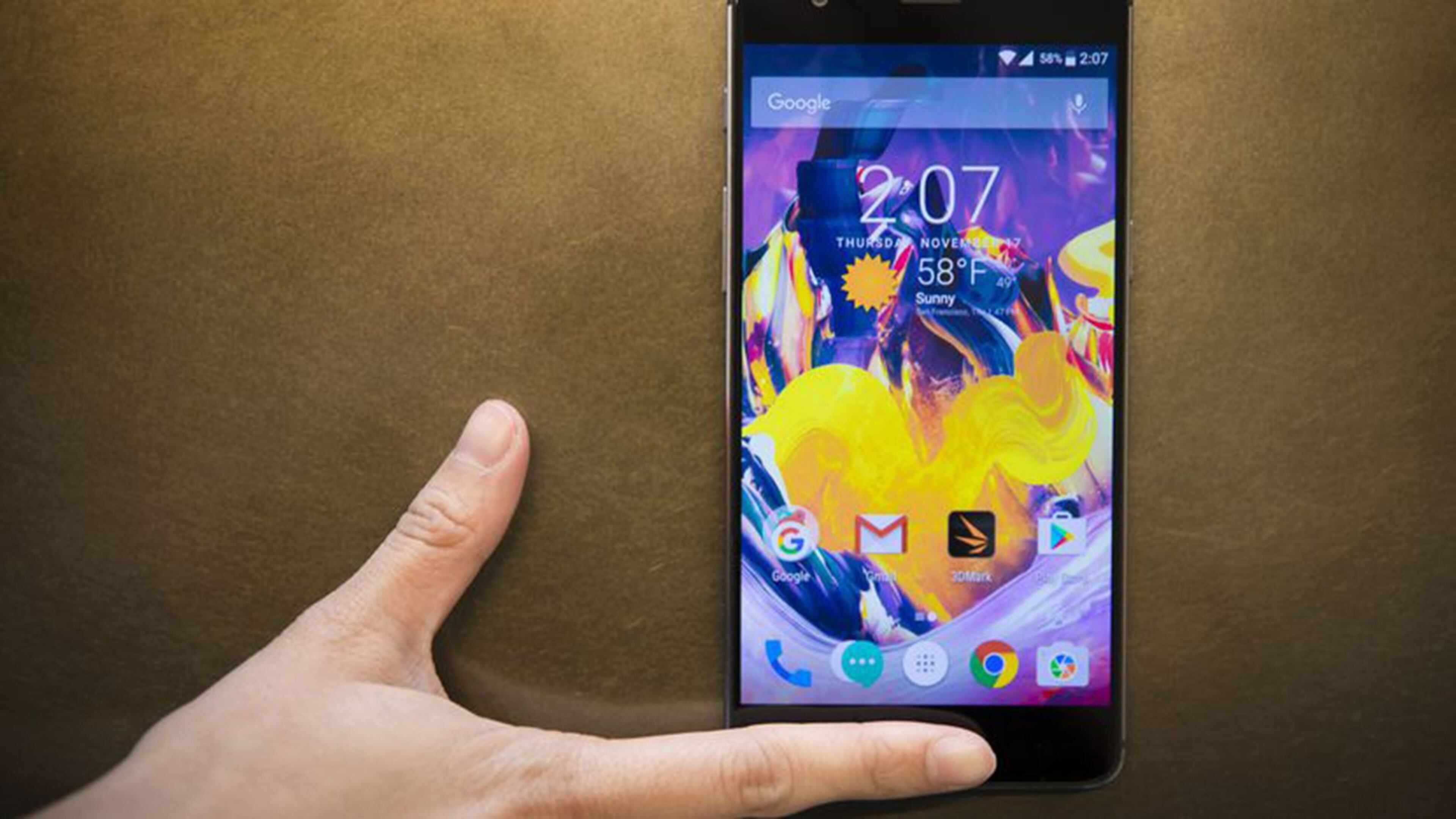 The OnePlus 3T is our new favorite budget Android, but if you have the OnePlus 3, you don’t need to upgrade. (James Martin/CNET/TNS)