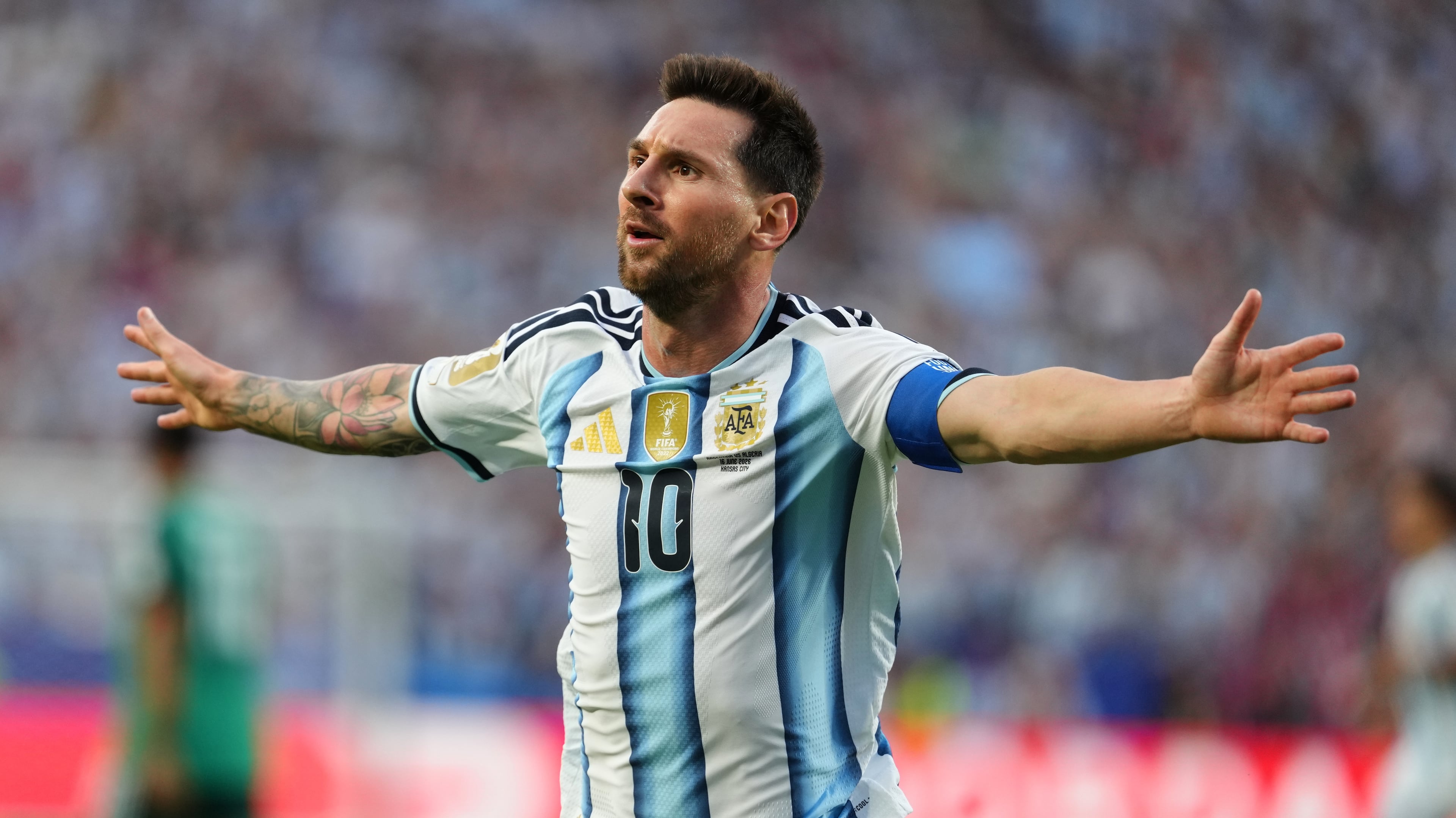 Argentina's Lionel Messi (10) celebrates after scoring the opening goal during the World Cup Group J soccer match between Argentina and Algeria in Kansas City, Mo., Tuesday, June 16, 2026. (AP Photo/Ed Zurga)