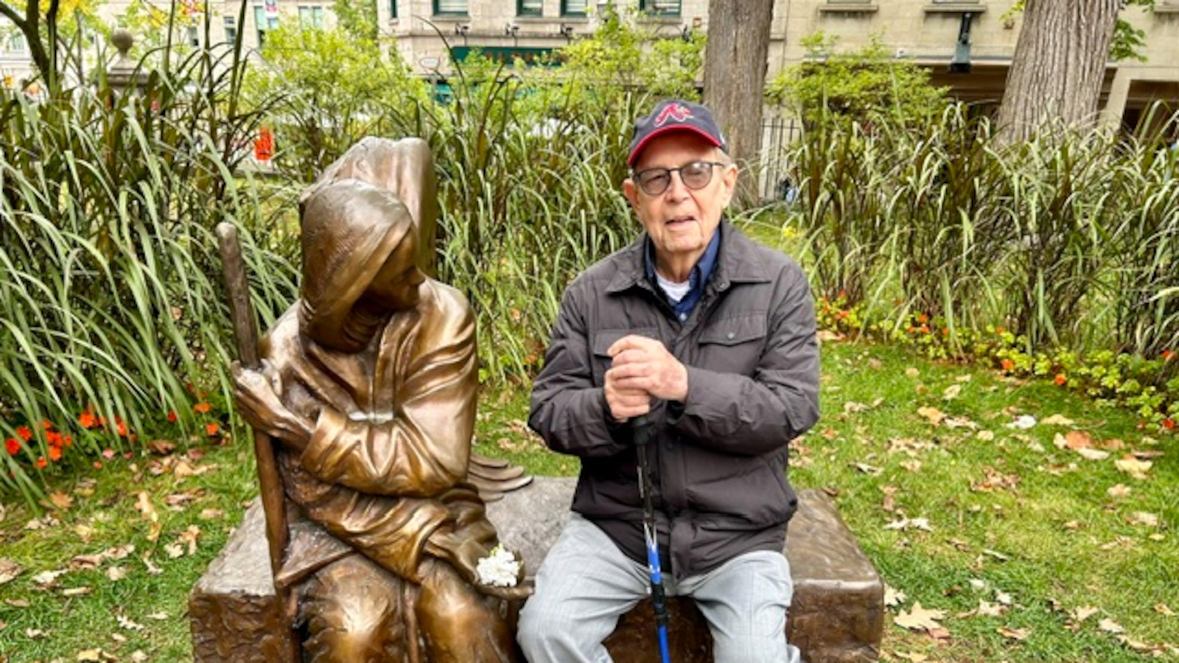 Joseph Geshwiler, who died Aug. 29 in Massachusetts at age 89, started working for The Atlanta Constitution in 1979 and retired from The Atlanta Journal-Constitution in 2004. (Courtesy of the Geshwiler family)