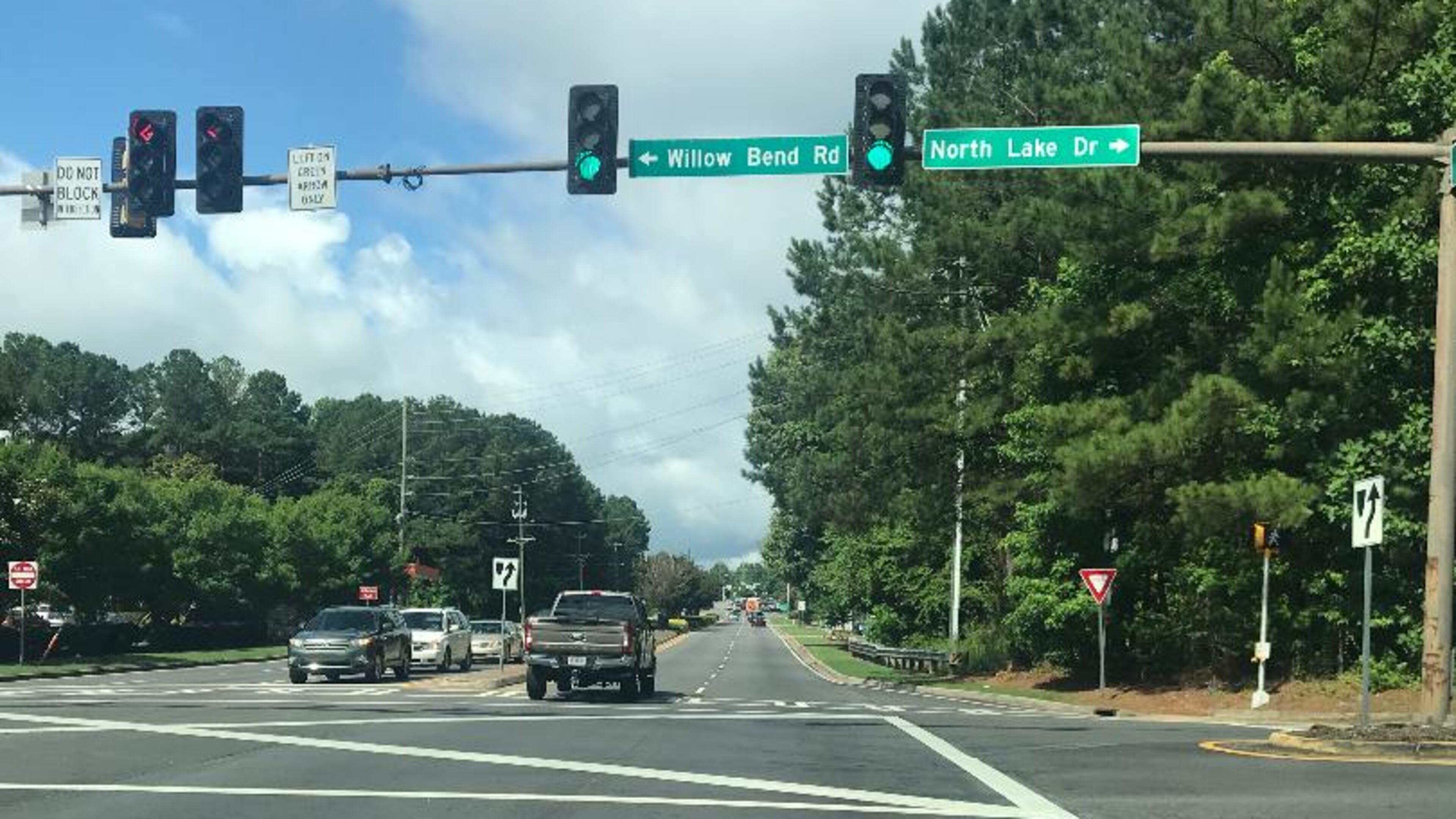 A reader hopes something can be done about a wonky traffic signal in Peachtree City. (Photo/Submitted)