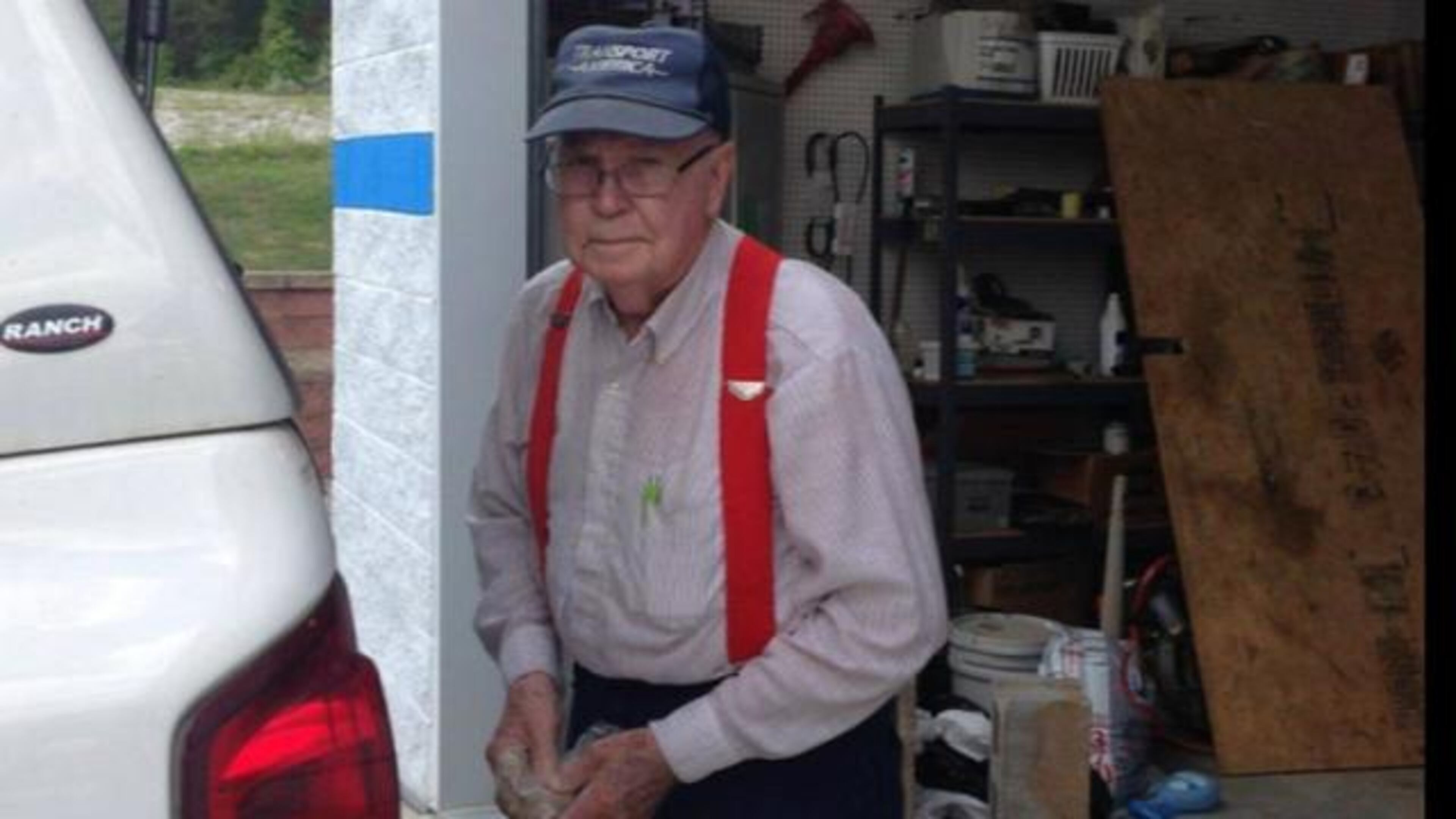Johnny Jennings, 86, (pictured) has been collecting been collecting items for recycling for 32 years and donating the money from them to a Christian ministry for children, youth and families. (WSB-TV/Cox Media Group)