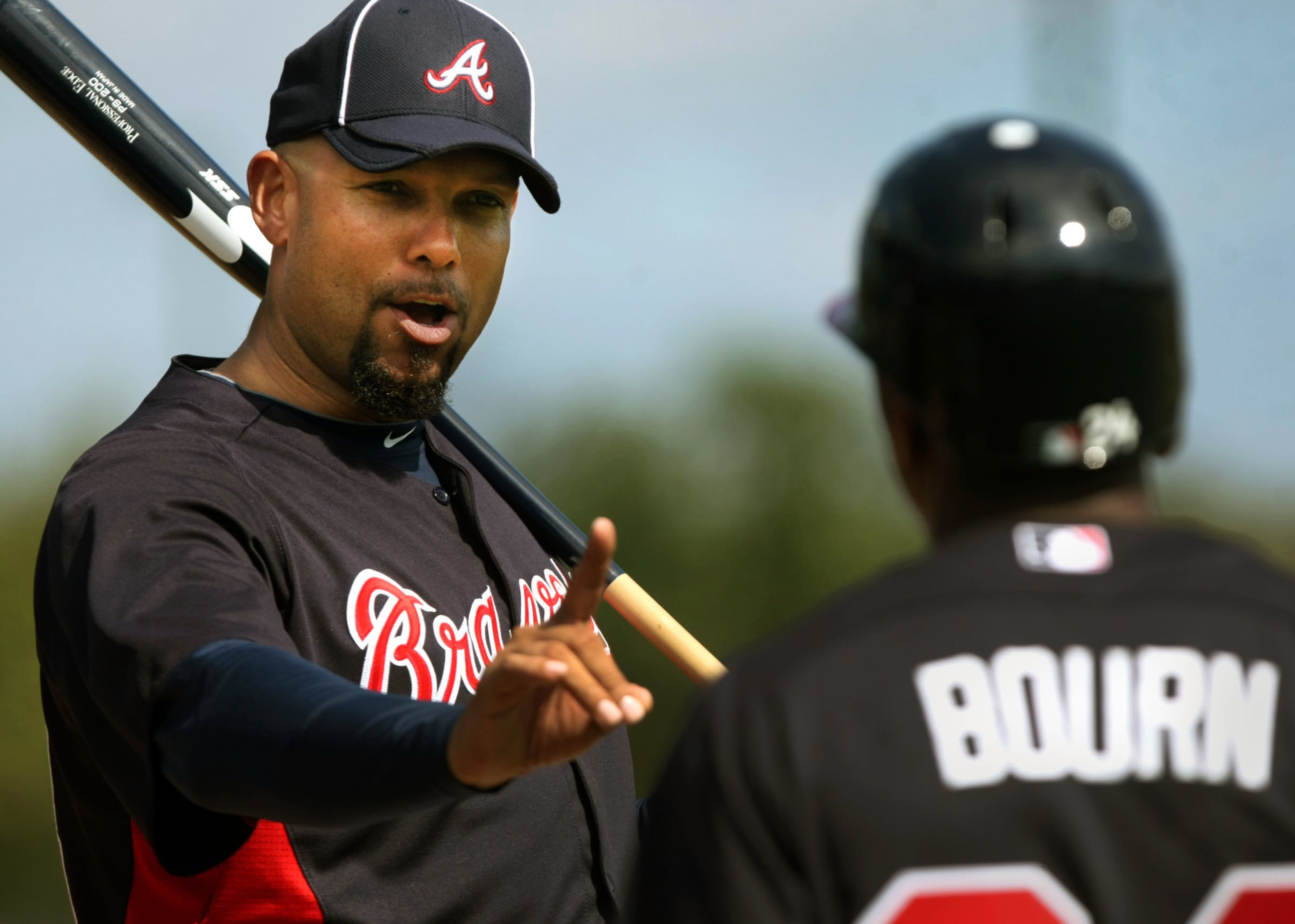Justice was a member of the Braves from 1989-96, making a pair of All-Star Game apperances in 1993 and 94.