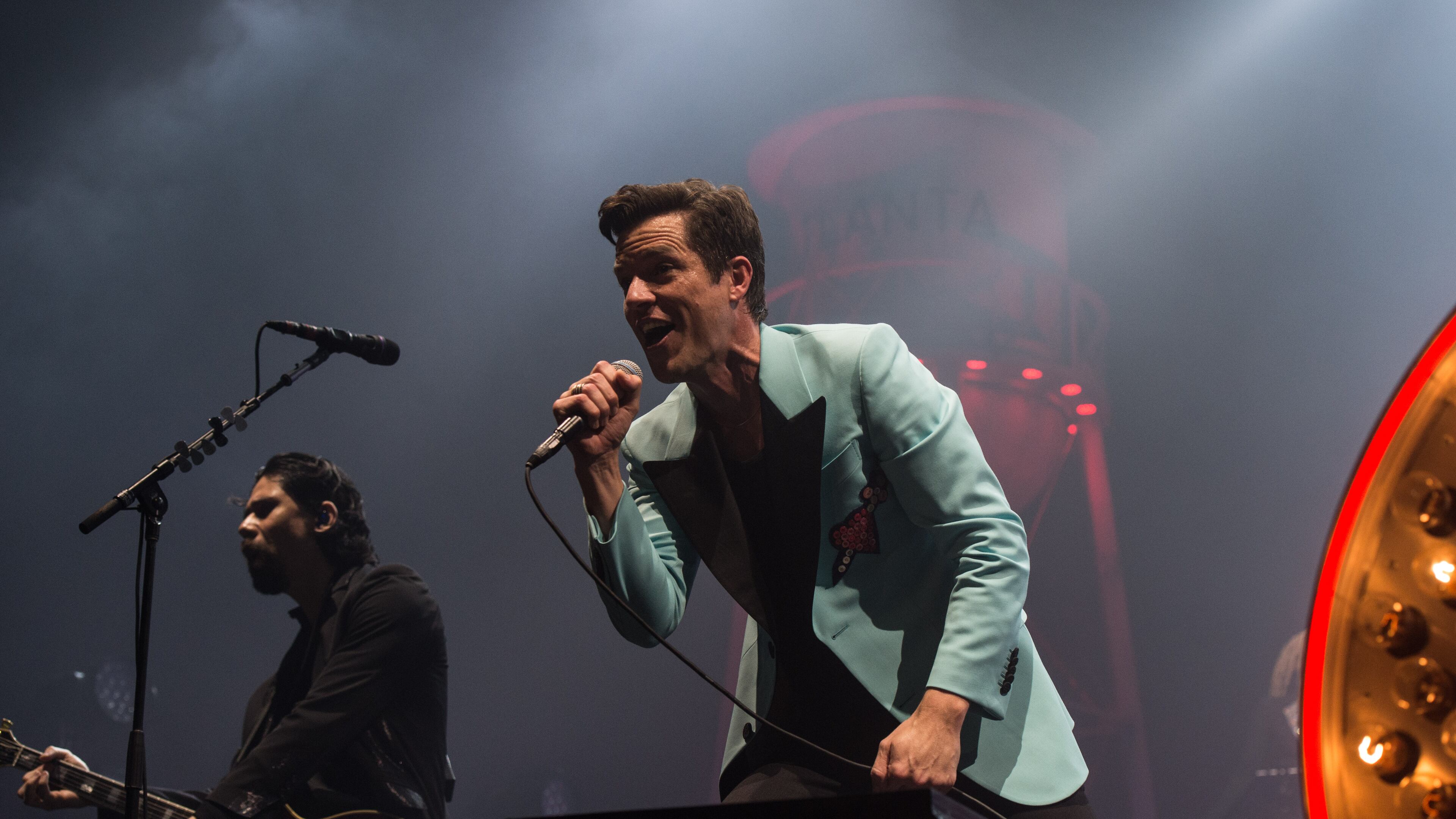 Frontman Brandon Flowers entertained a sold-out crowd at Infinite Energy Arena on Sunday. Photo Credit: Rob Loud / @RobLoud