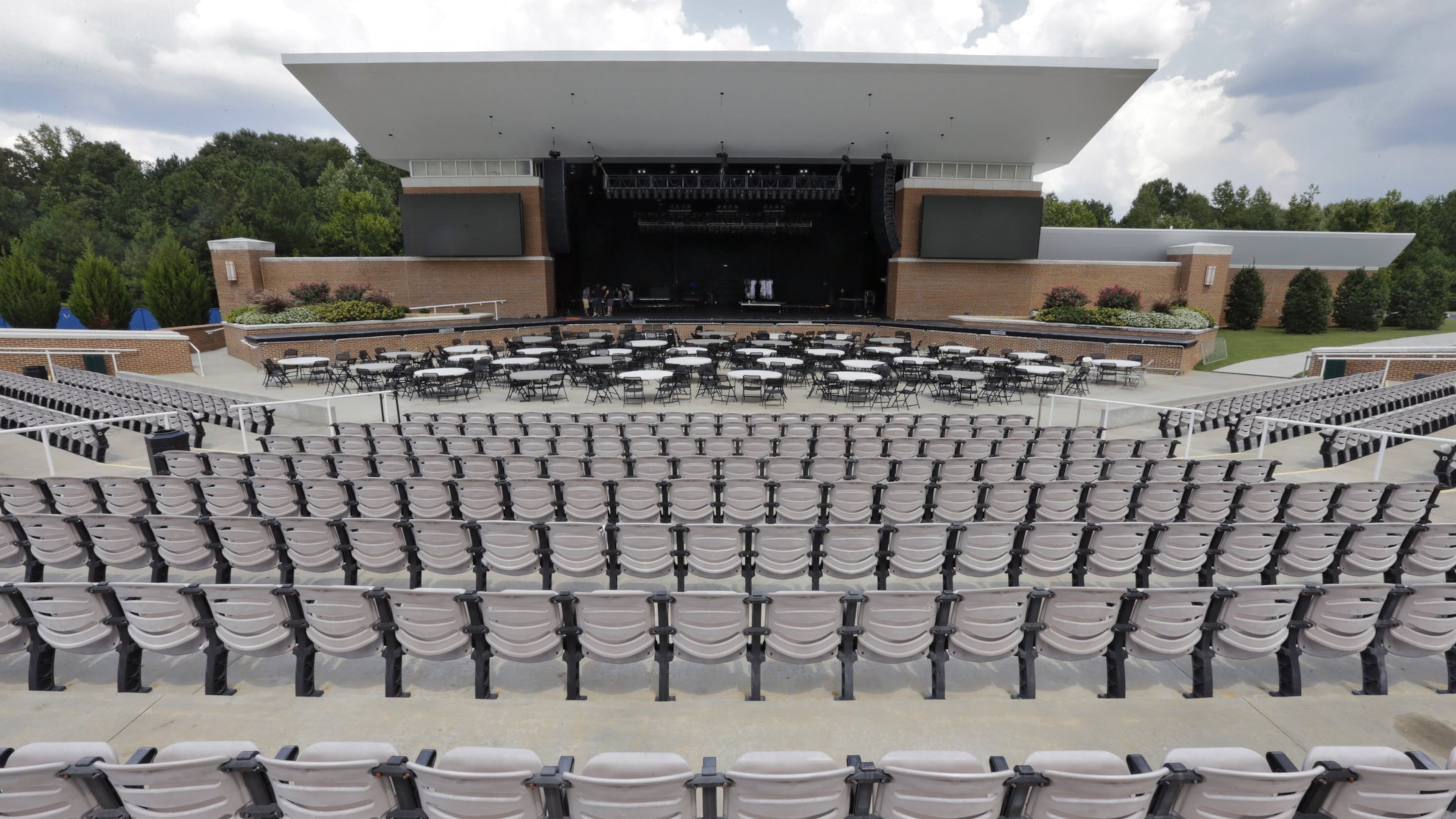 Wolf Creek Amphitheater has gone from losing money to making it, and has become a community fixture. Now, Fulton County wants to see if there’s interest from operators who might see the potential in the venue. BOB ANDRES /BANDRES@AJC.COM
