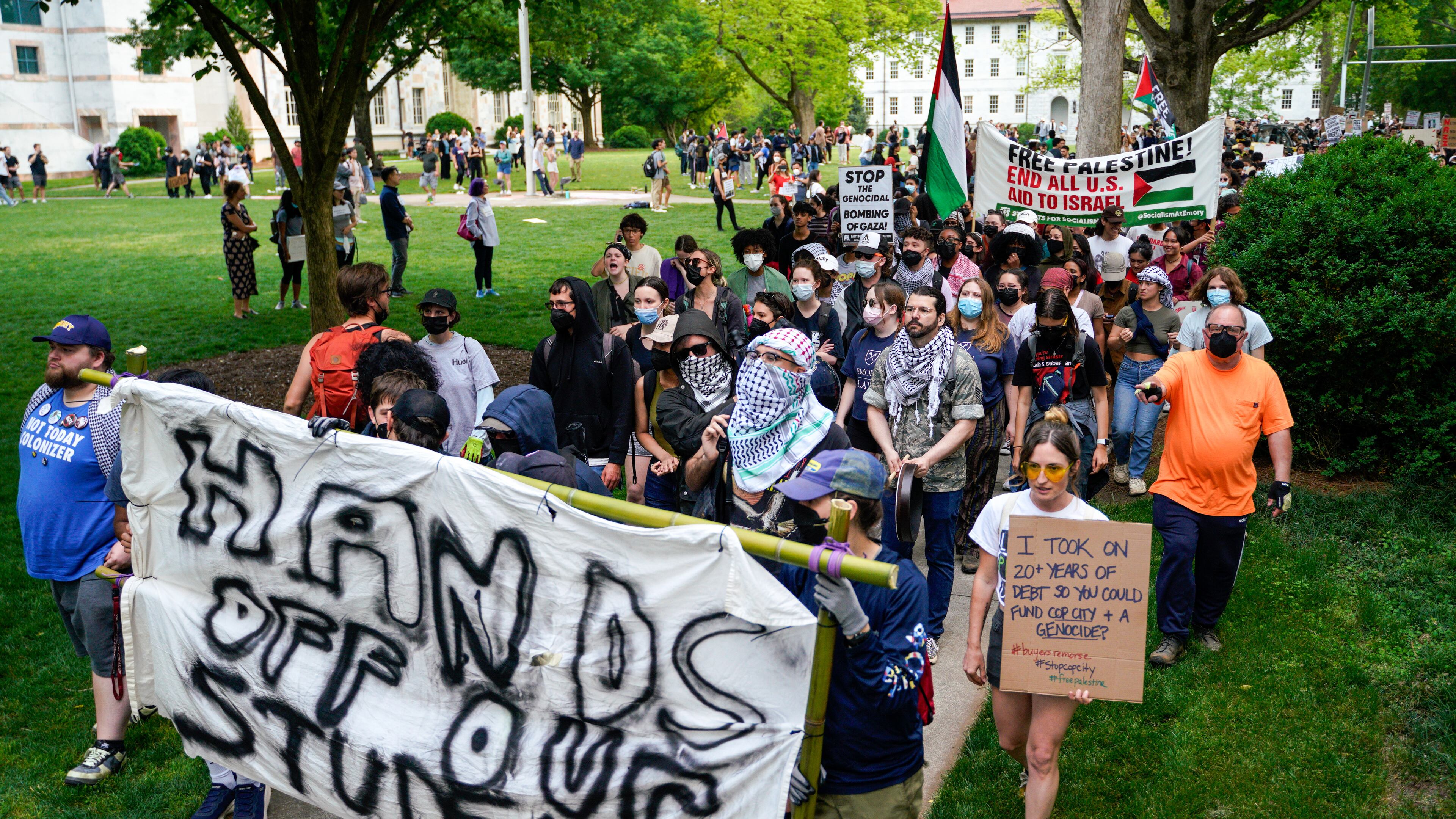Protesters gathered for a second day of pro-Palestinian demonstrations on the Emory University quad on Friday, April 26, 2024 (Ben Hendren for The Atlanta Journal-Constitution)