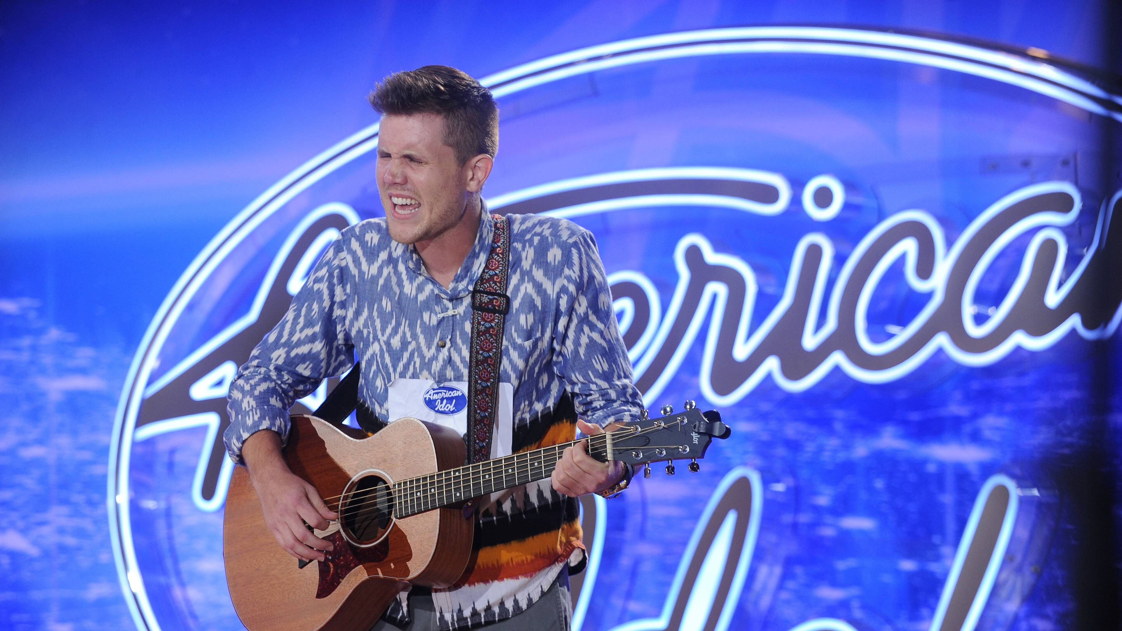 AMERICAN IDOL: Little Rock Auditions: AMERICAN IDOL will begin its 15th – and farewell – season with a special two-night, four-hour premiere event Wednesday, Jan. 6 (8:00-10:00 PM ET/PT) and Thursday, Jan. 7 (8:00-10:00 PM ET/PT) on FOX. AMERICAN IDOL continues on Wednesdays (8:00-9:00 PM ET/PT) and Thursdays (8:00-10:00 PM ET/PT). Pictured: Contestant Trent Harmon auditions in front of the judges at AMERICAN IDOL. © 2016 Fox Broadcasting Co. Cr: Michael Becker / FOX.