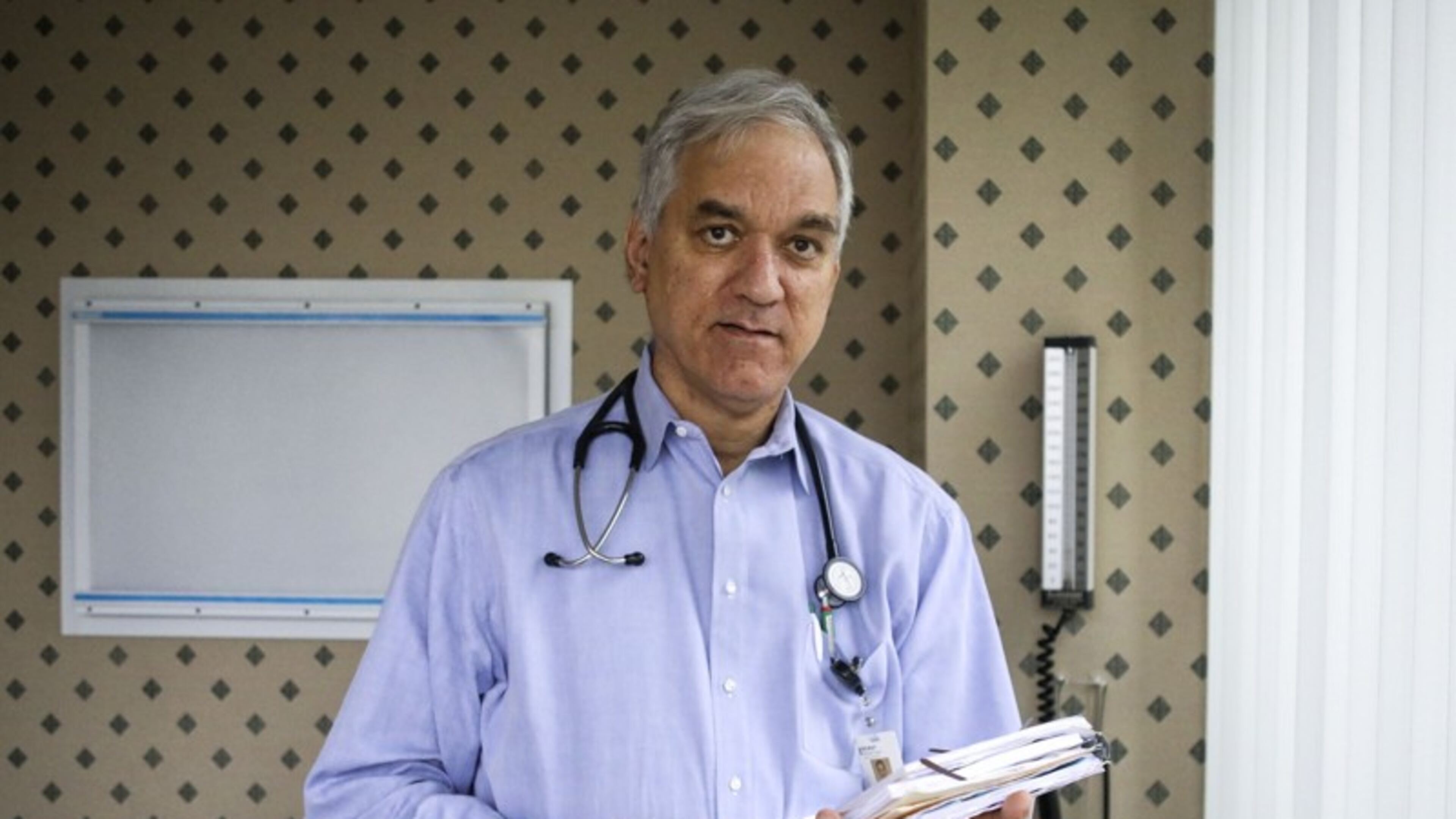 Dr. Stuart Himmelstein inside his Delray Beach, Florida, office February 22, 2017. Himmelstein, who practices internal medicine, is using social media to search for a kidney after he was diagnosed with kidney disease four years ago. (Damon Higgins / The Palm Beach Post