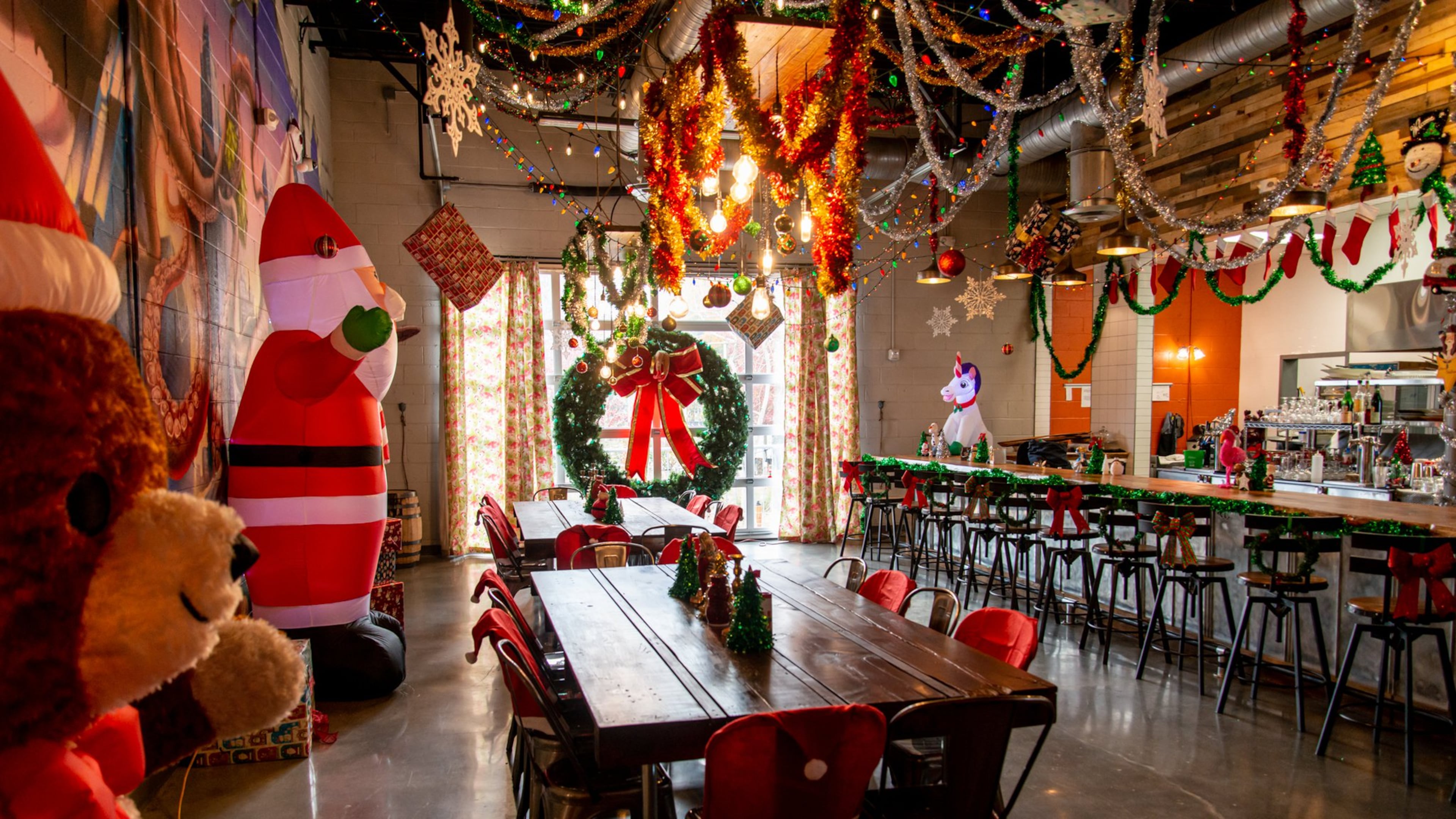 Pop up Christmas Bar area at Best End Brewing. Photo credit- Mia Yakel.