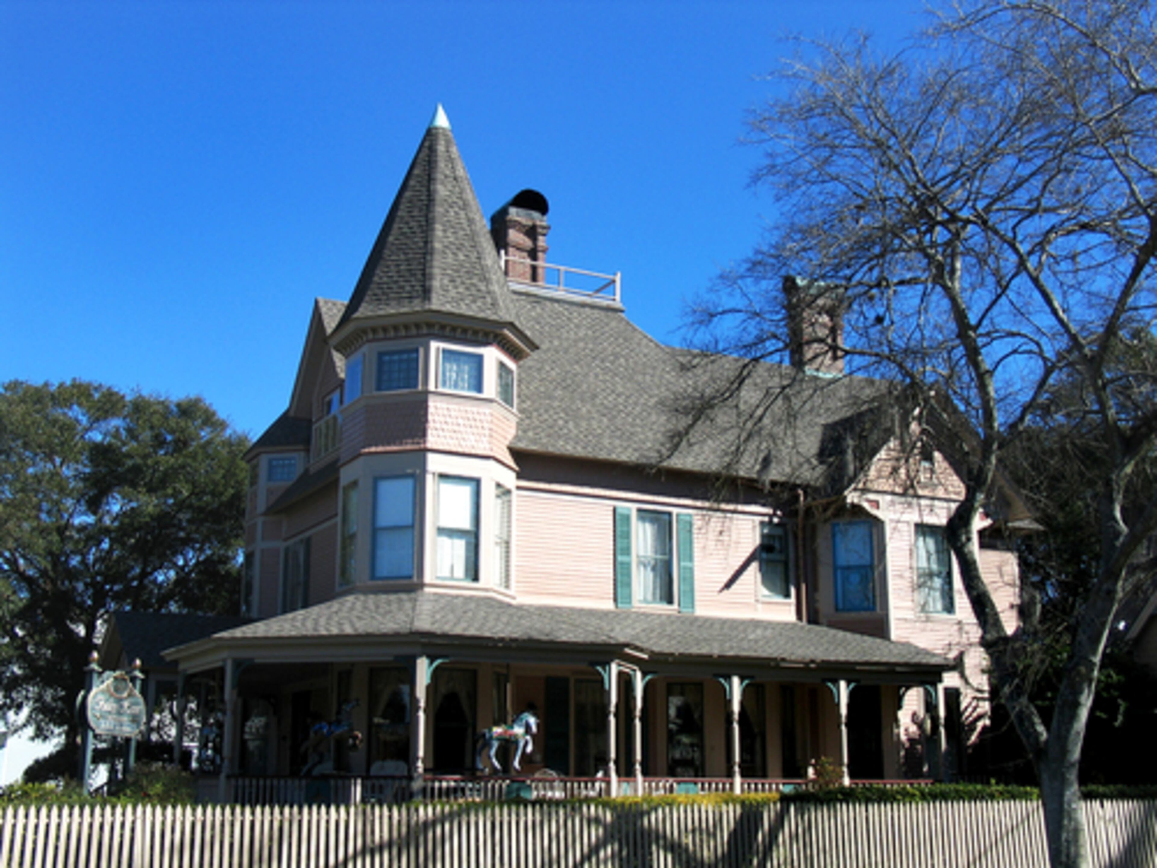 Bailey House is among dozens of lovely Victorian homes within a few blocks of downtown.