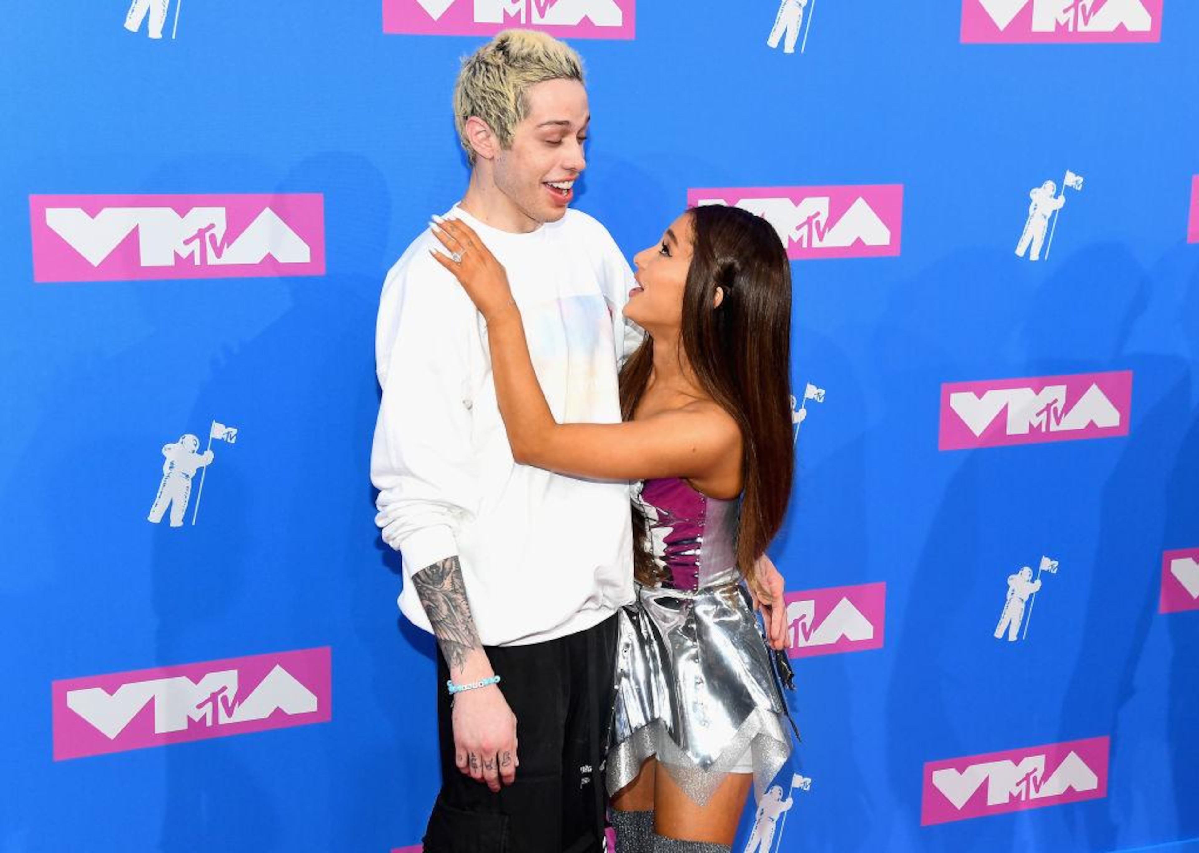 NEW YORK, NY - AUGUST 20: Pete Davidson and Ariana Grande attends the 2018 MTV Video Music Awards at Radio City Music Hall on August 20, 2018 in New York City. (Photo by Nicholas Hunt/Getty Images for MTV)