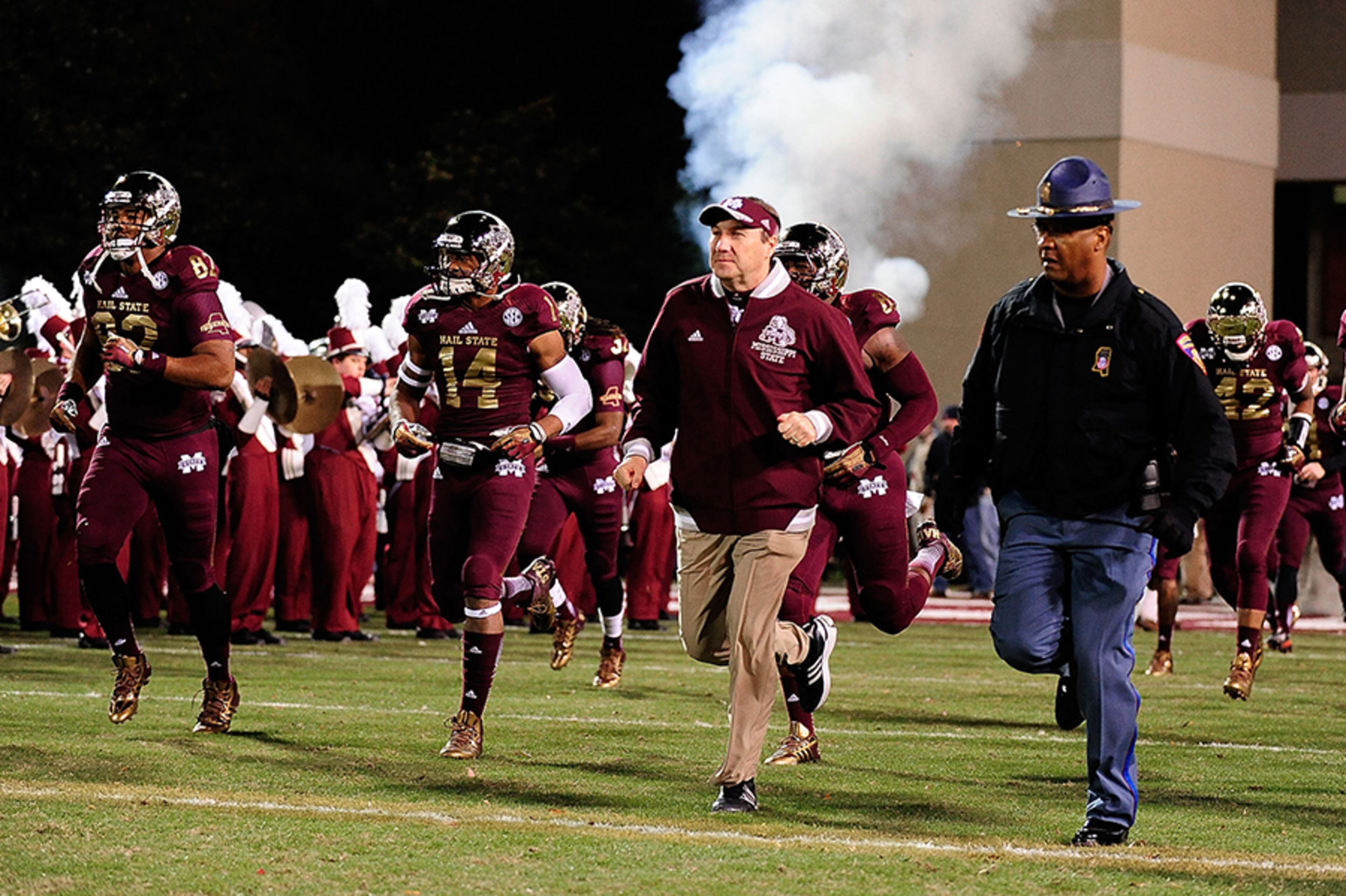 The start of college football season is just two months away. Here's a look at the early Vegas odds for a dozen SEC contenders for the national championship in 2014, starting with Mississippi State (7-6, 3-5 SEC): 100/1