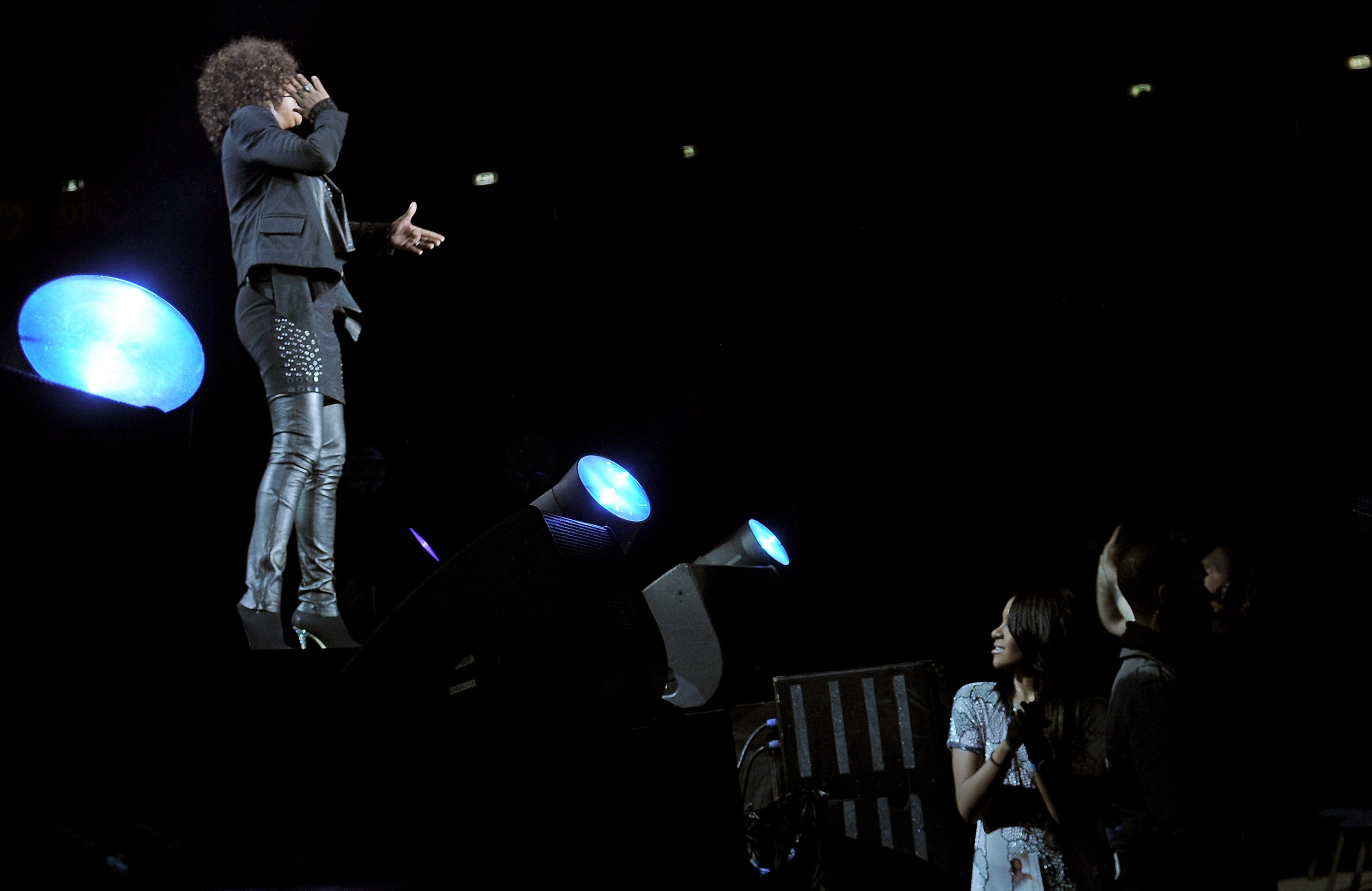 MILAN, ITALY - MAY 03: Bobbi Kristina Brown (R) attends the concert of mother Whitney Houston held at Mediolanum Forum on May 3, 2010 in Milan, Italy. (Photo by Vittorio Zunino Celotto/Getty Images)