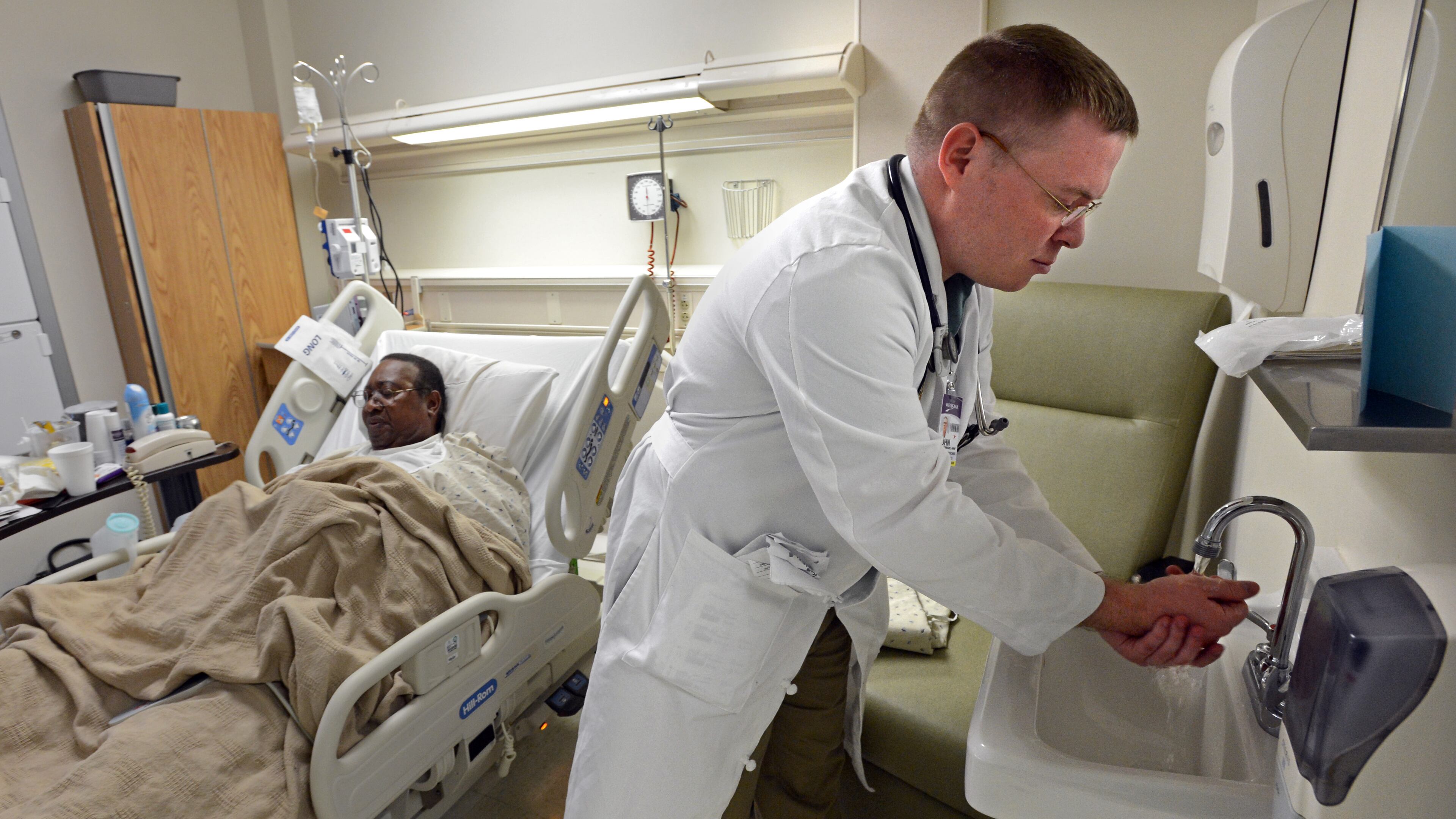 WellStar doctors now can choose to consult electronically on their patients’ cases with Mayo Clinic physicians.