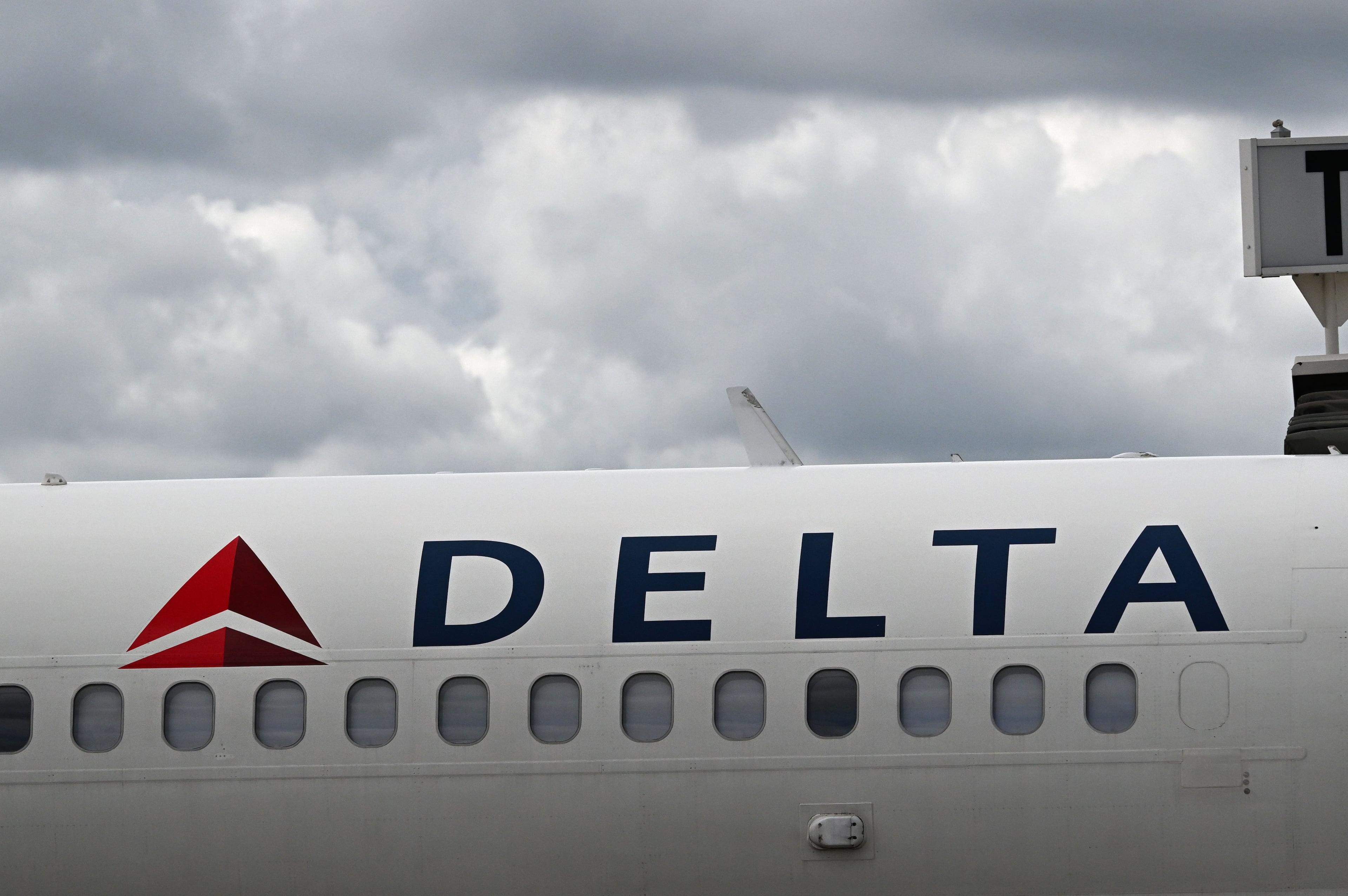 Delta DASH