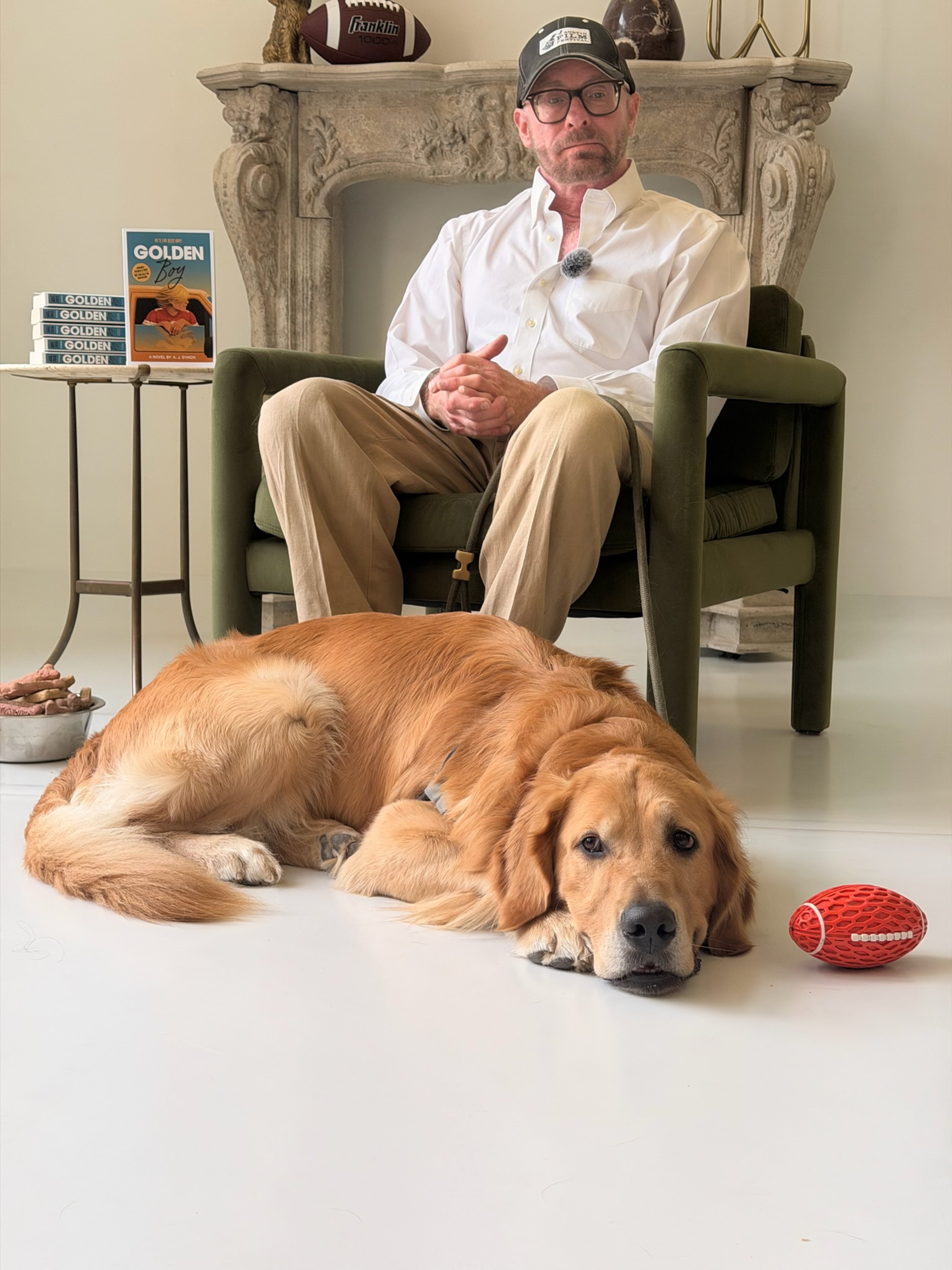Author A. J. Symon and his dog Bubba. (Courtesy of Simon & Schuster)