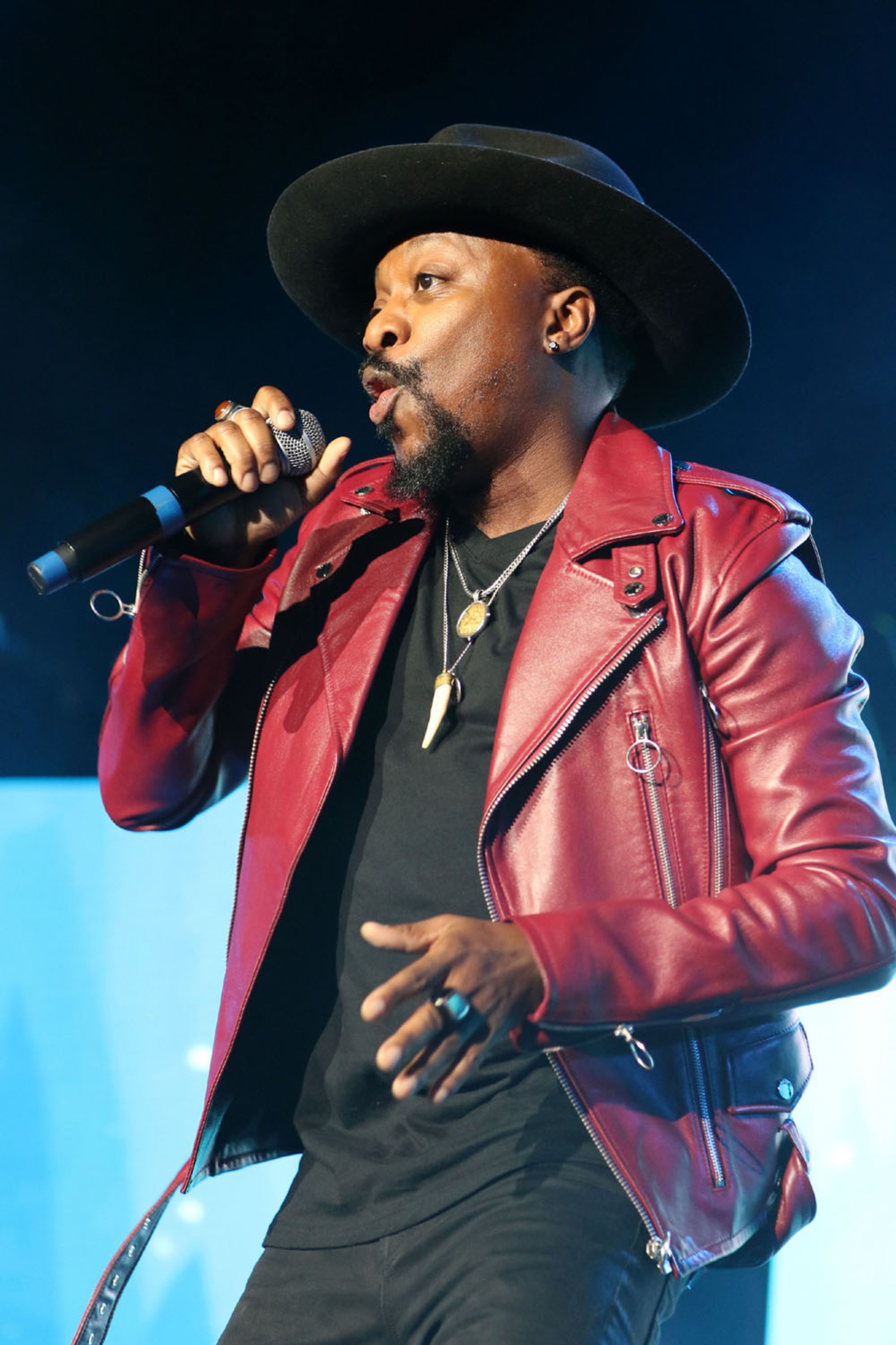 --Anthony Hamilton.
The So So Def 25th Anniversary Cultural Curren$y Tour entertained a packed State Farm Arena on Sunday, October 21, 2018.
Robb Cohen Photography & Video/ RobbsPhotos.com