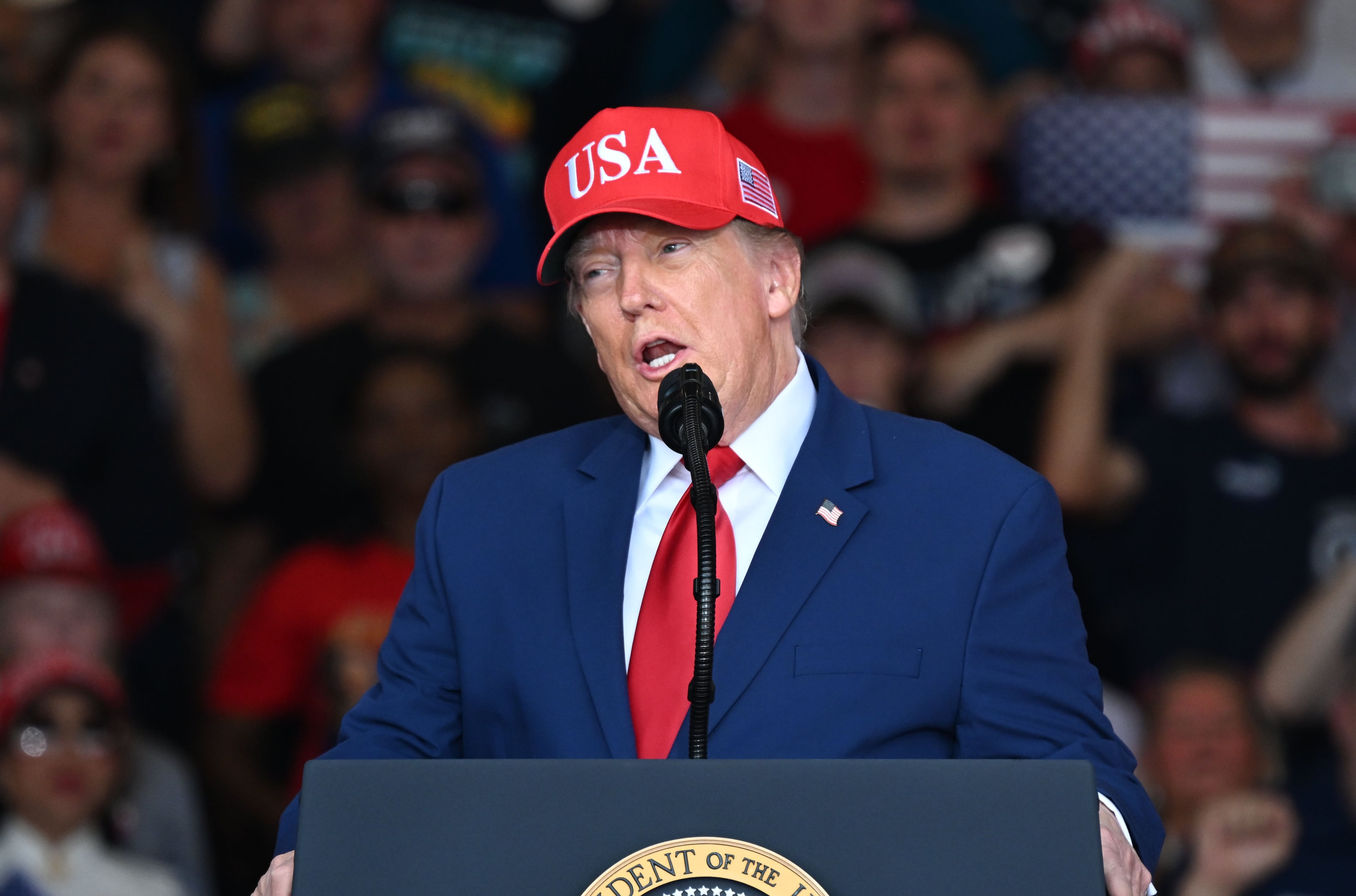 President Donald J. Trump speaks during a campaign rally at Dalton Municipal Airport on Friday, Oct. 16, 2026, in Dalton. (Hyosub Shin/AJC)