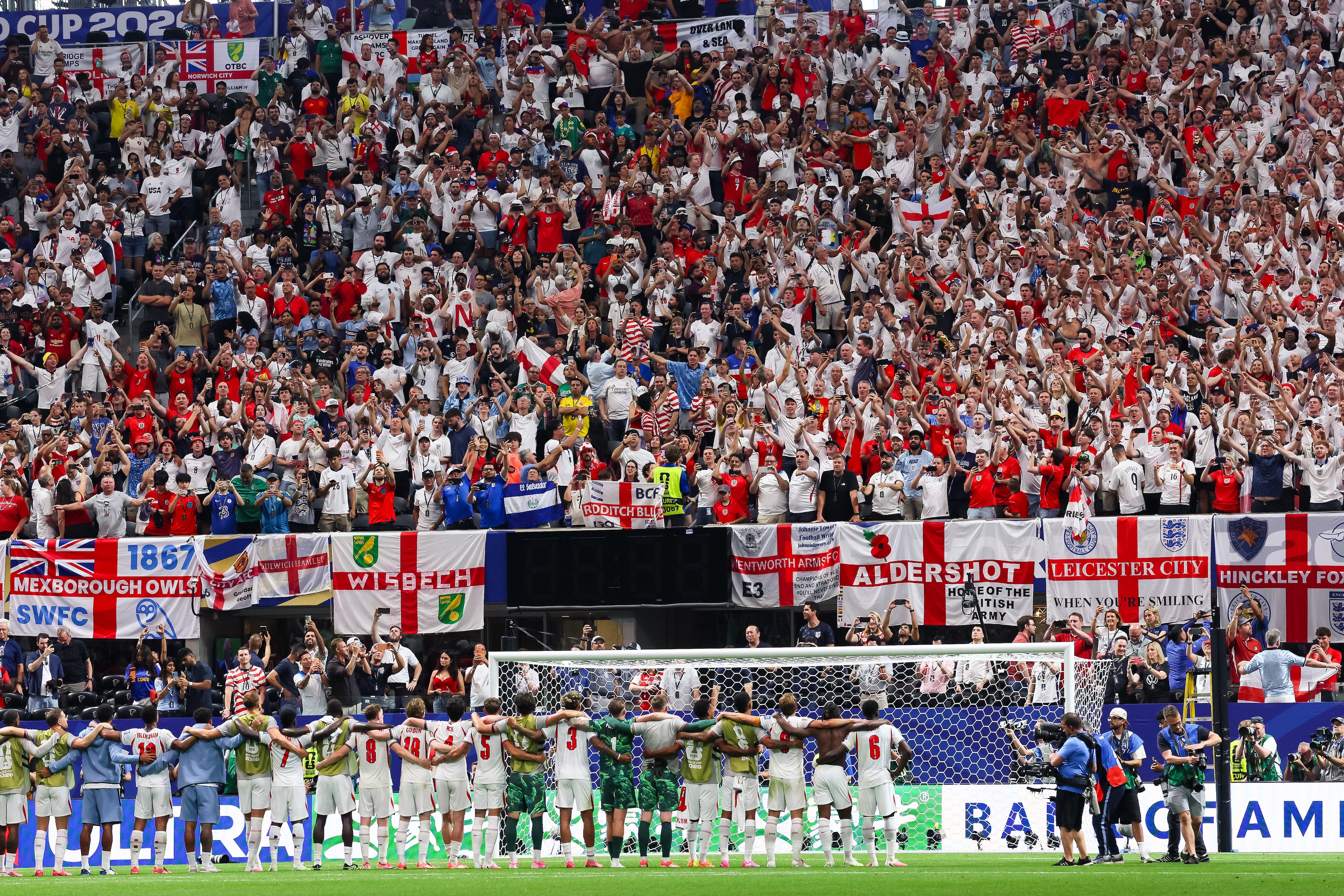Fans stand and cheer for England after the team defeated Congo 2-1 during a FIFA World Cup round of 32 match at Atlanta Stadium (Mercedes-Benz Stadium) on Wednesday, July 1, 2026, in Atlanta. (Jason Getz/AJC)
