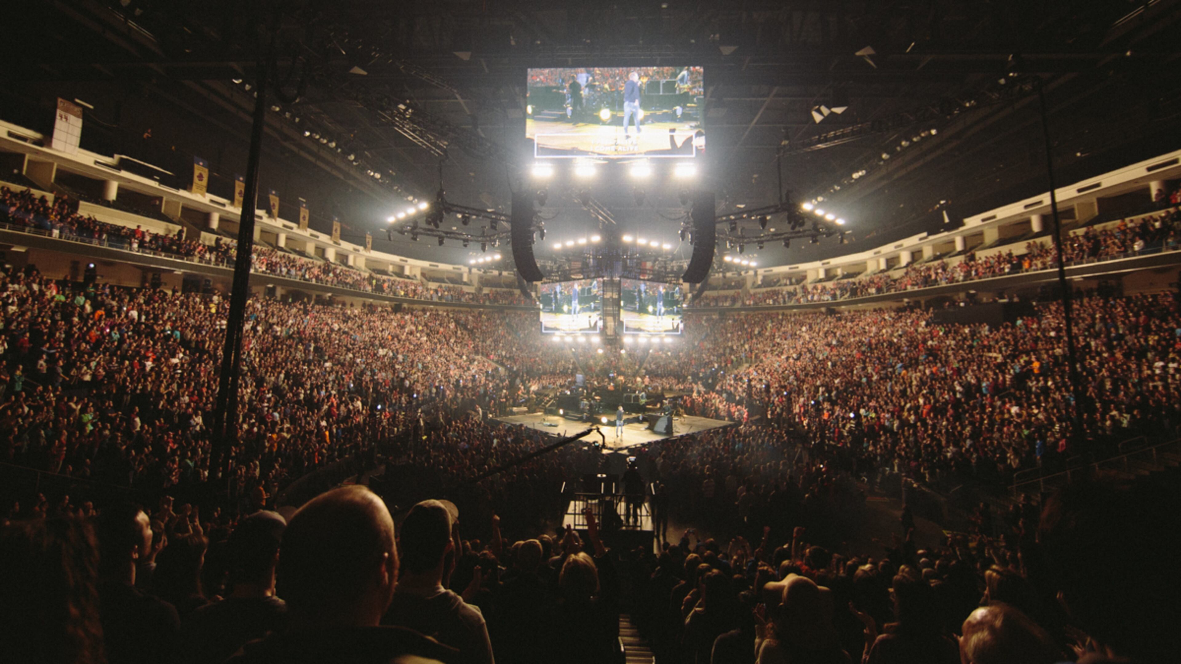 Tens of thousands of young Christians attended Passion 2016 in Georgia. Credit: Brooke Bennett