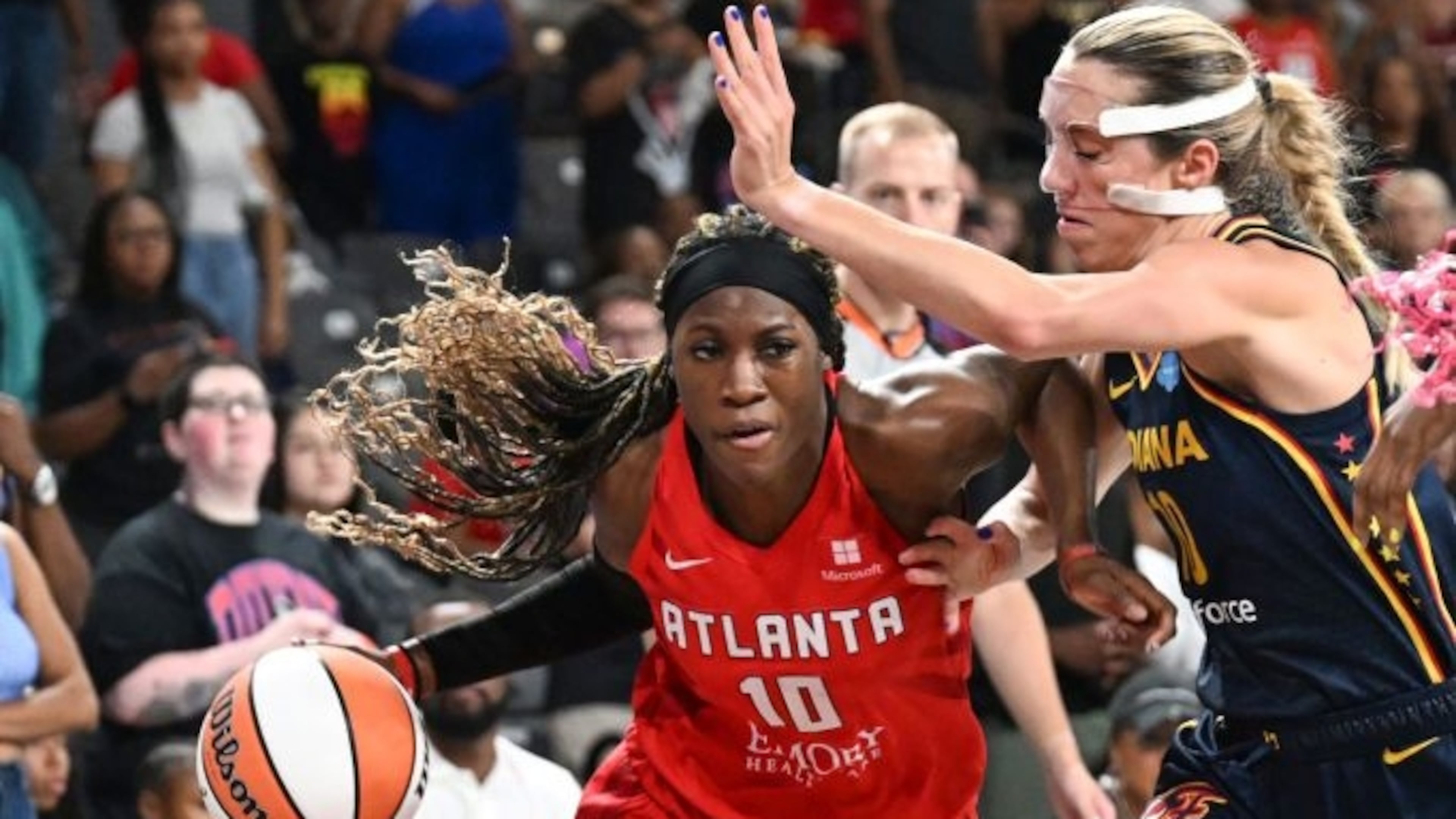 Rhyne Howard scored 24 points in the Atlanta Dream's 82-73 win over the Indiana Fever on Sunday.