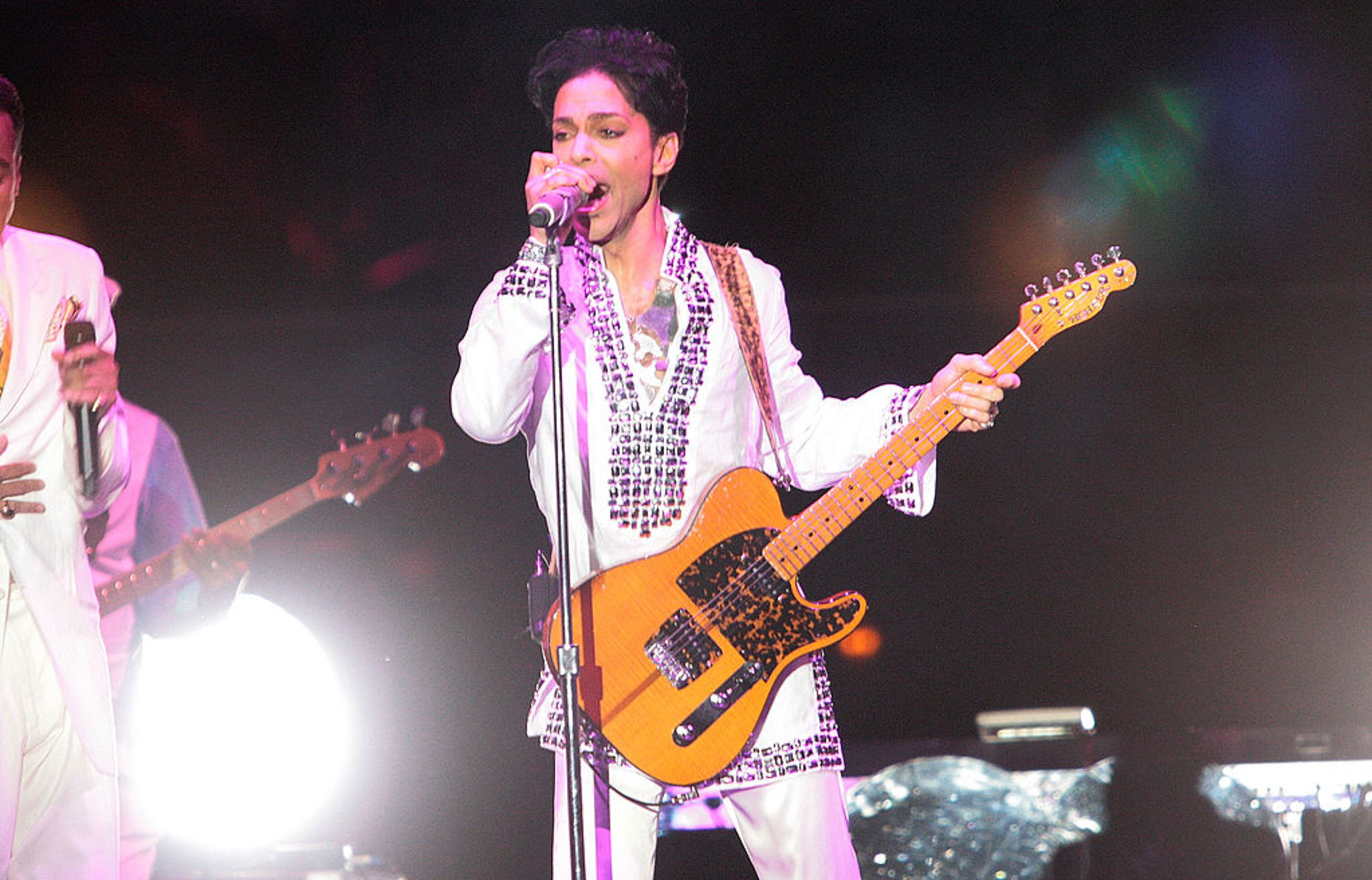 INDIO, CA - APRIL 26: Prince performs during day 2 of the Coachella Valley Music and Arts Festival at the Empire Polo Field on Saturday April 26, 2008, in Indio, California. (Photo by Matt Simmons/Getty Images)
