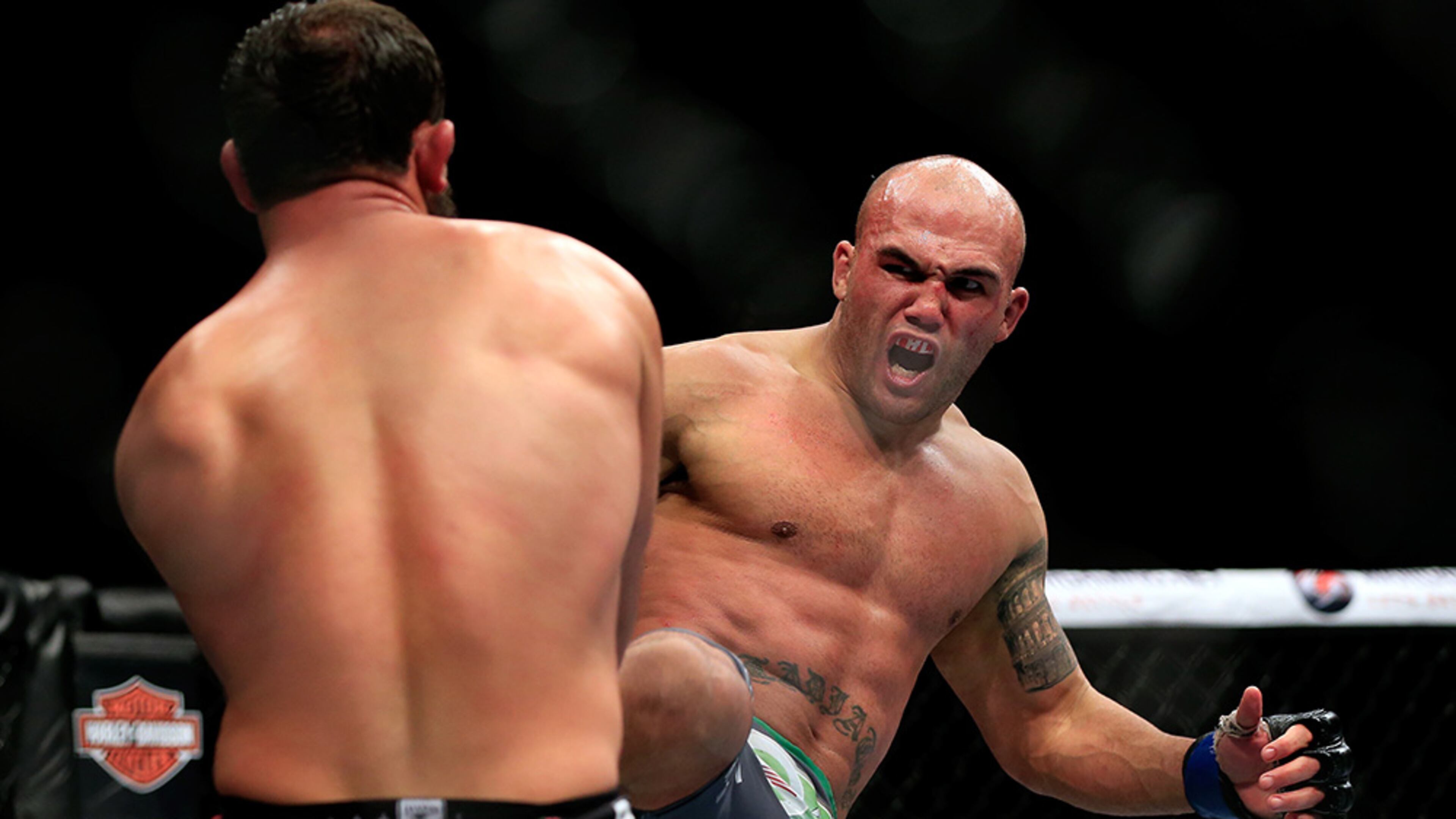 Robbie Lawler will defend his UFC welterweight title in Atlanta.