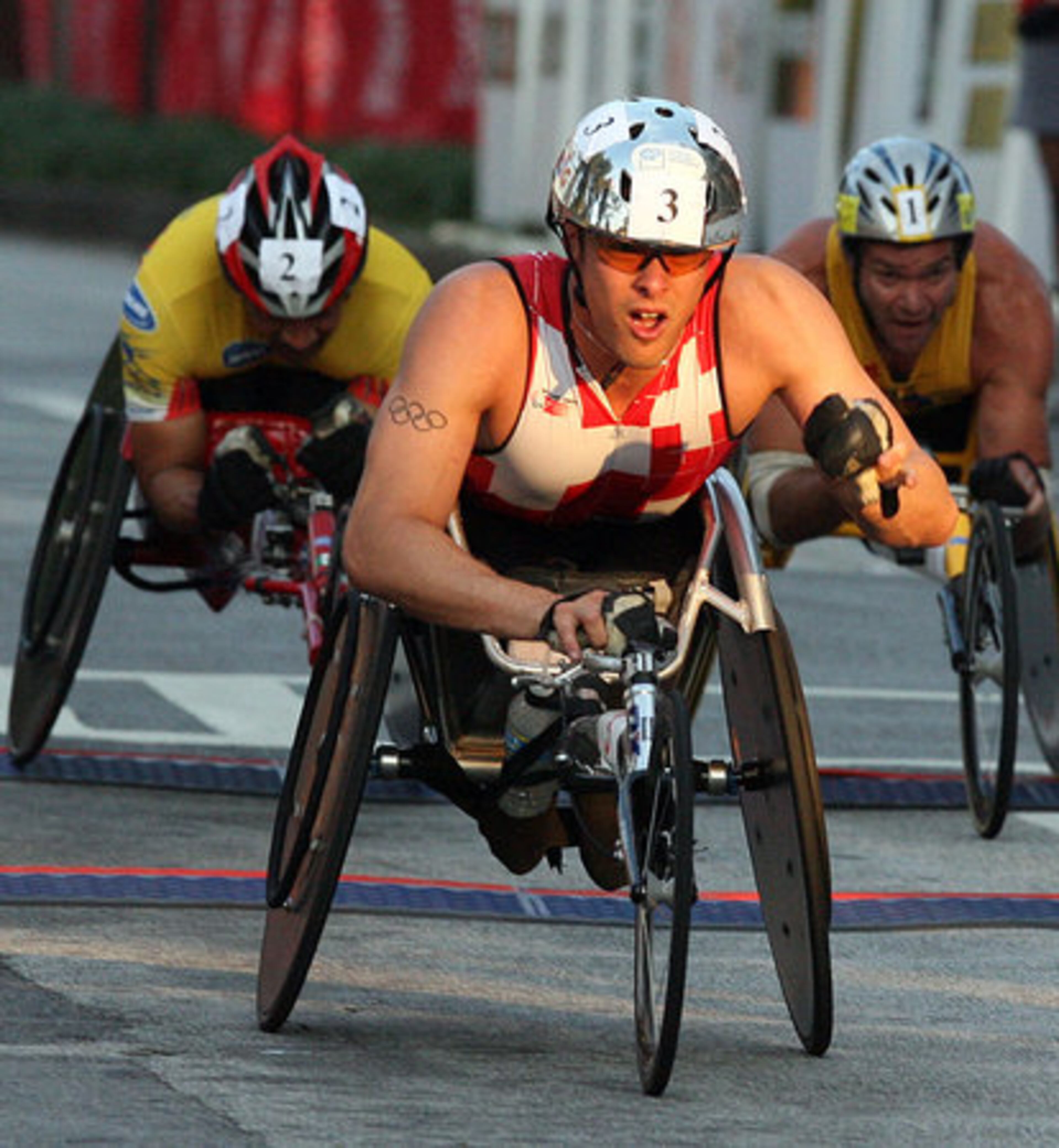 Marcel Hug of Switzerland won the men's wheelchair division.