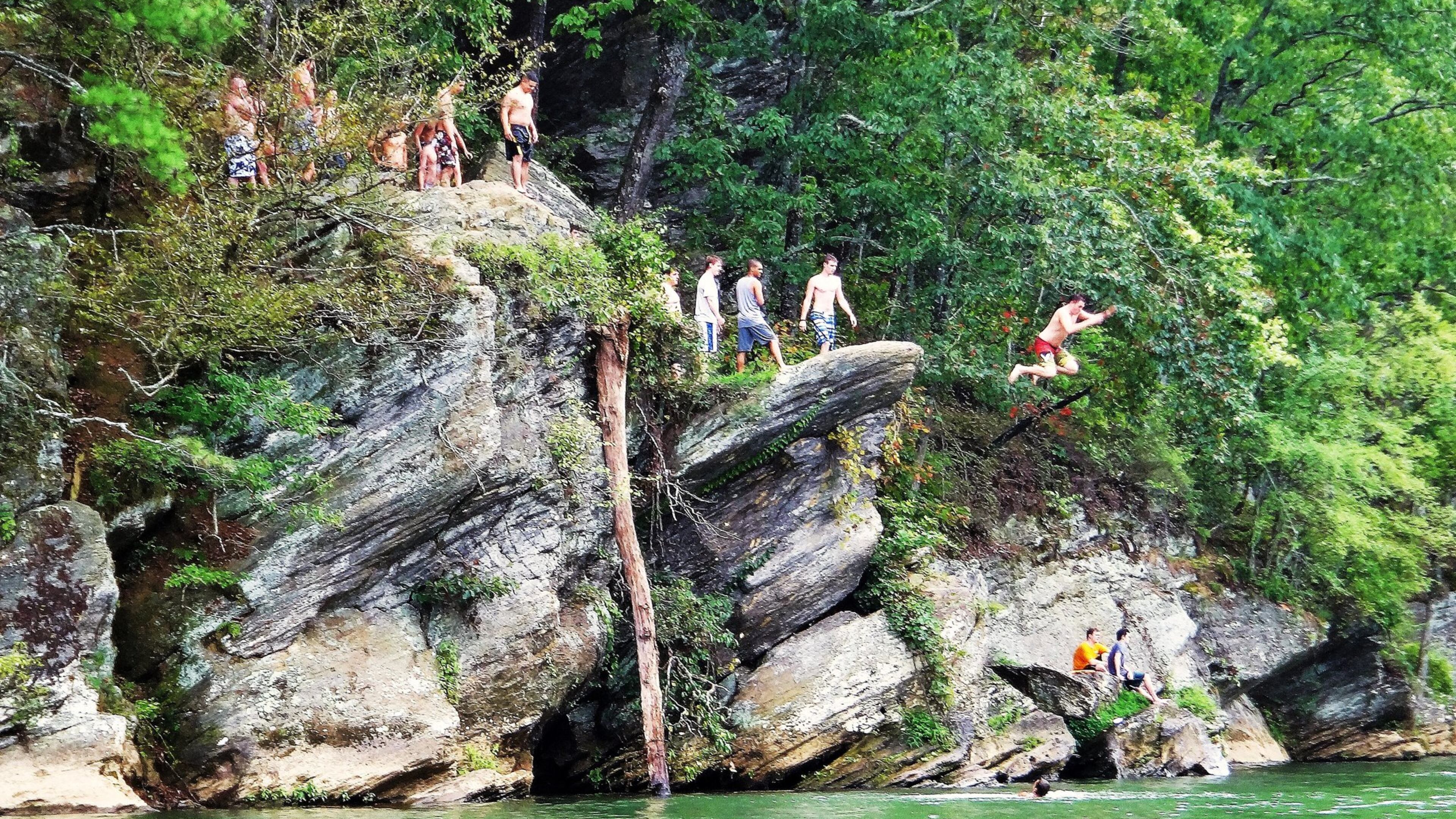 The Diving Rock at Akers Mill in the East Palisades Unit of the Chattahoochee River National Recreation Area is one of the park’s most popular features. (Charles Seabrook)