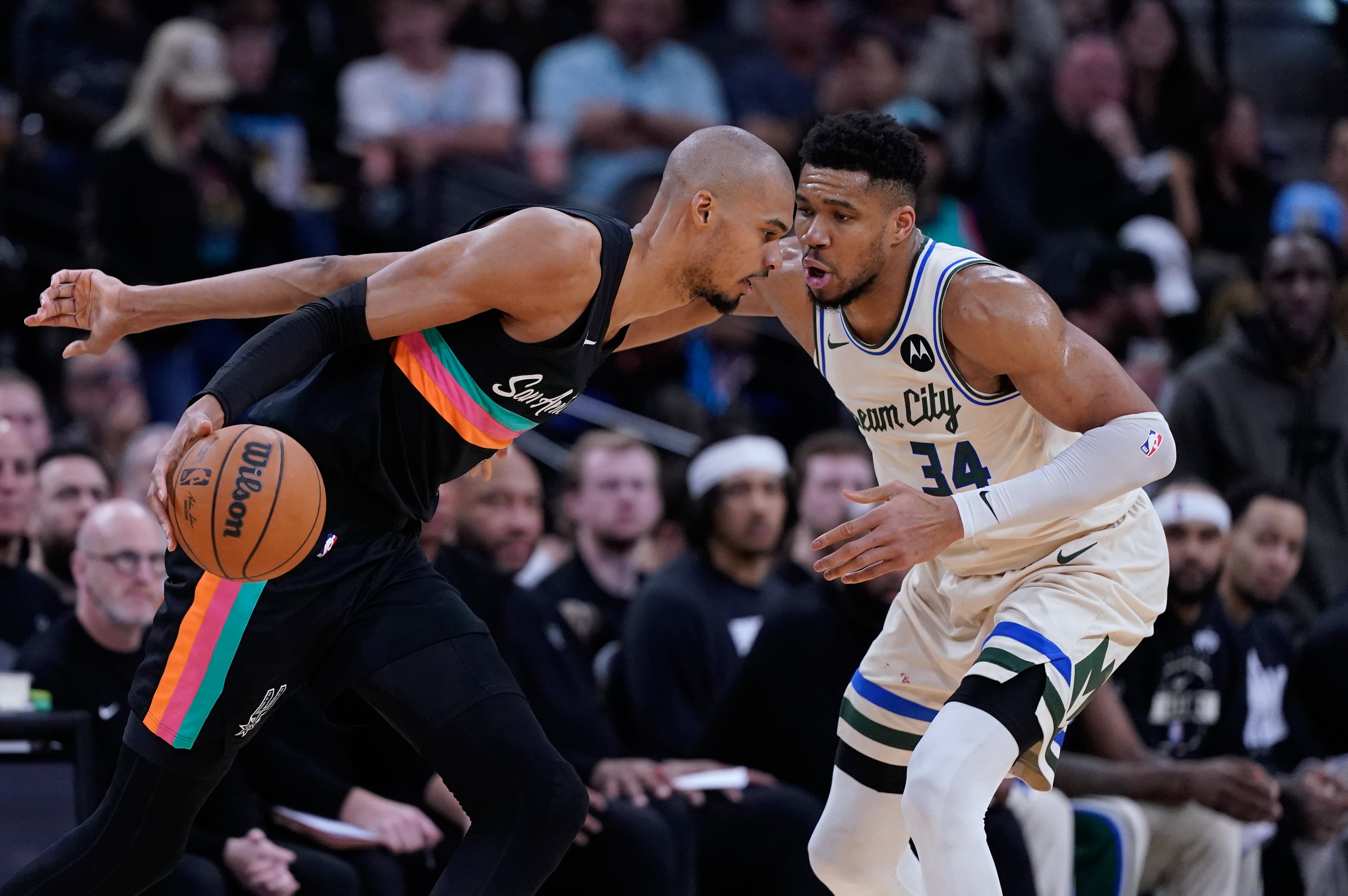 Bucks Spurs Basketball