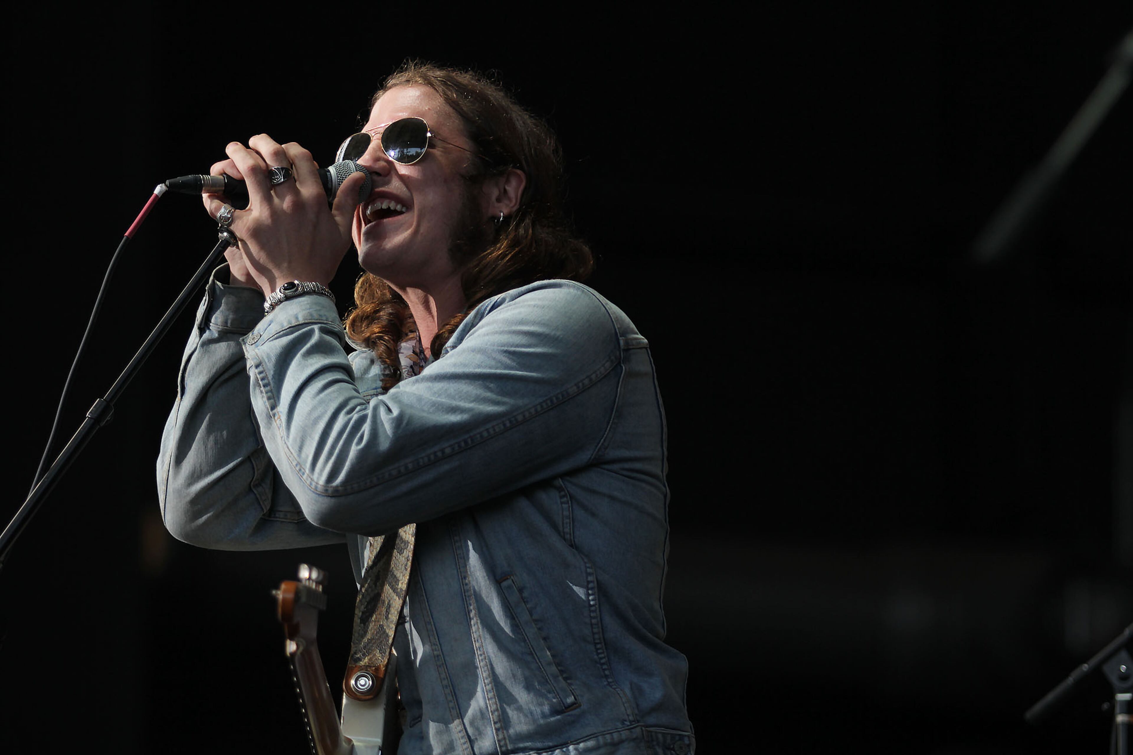 October 14, 2017 - ALPHARETTA. Travis McCready, lead vocalist of the Bishop Gunn band, a Natchez, Mississippi rock-n-roll band, performing at the The Laid Back Festival, started in 2015 by Gregg Allman, Saturday Oct. 14, 2017 at the Verizon Wireless Amphitheater. (Akili-Casundria Ramsess/Eye of Ramsess Media)