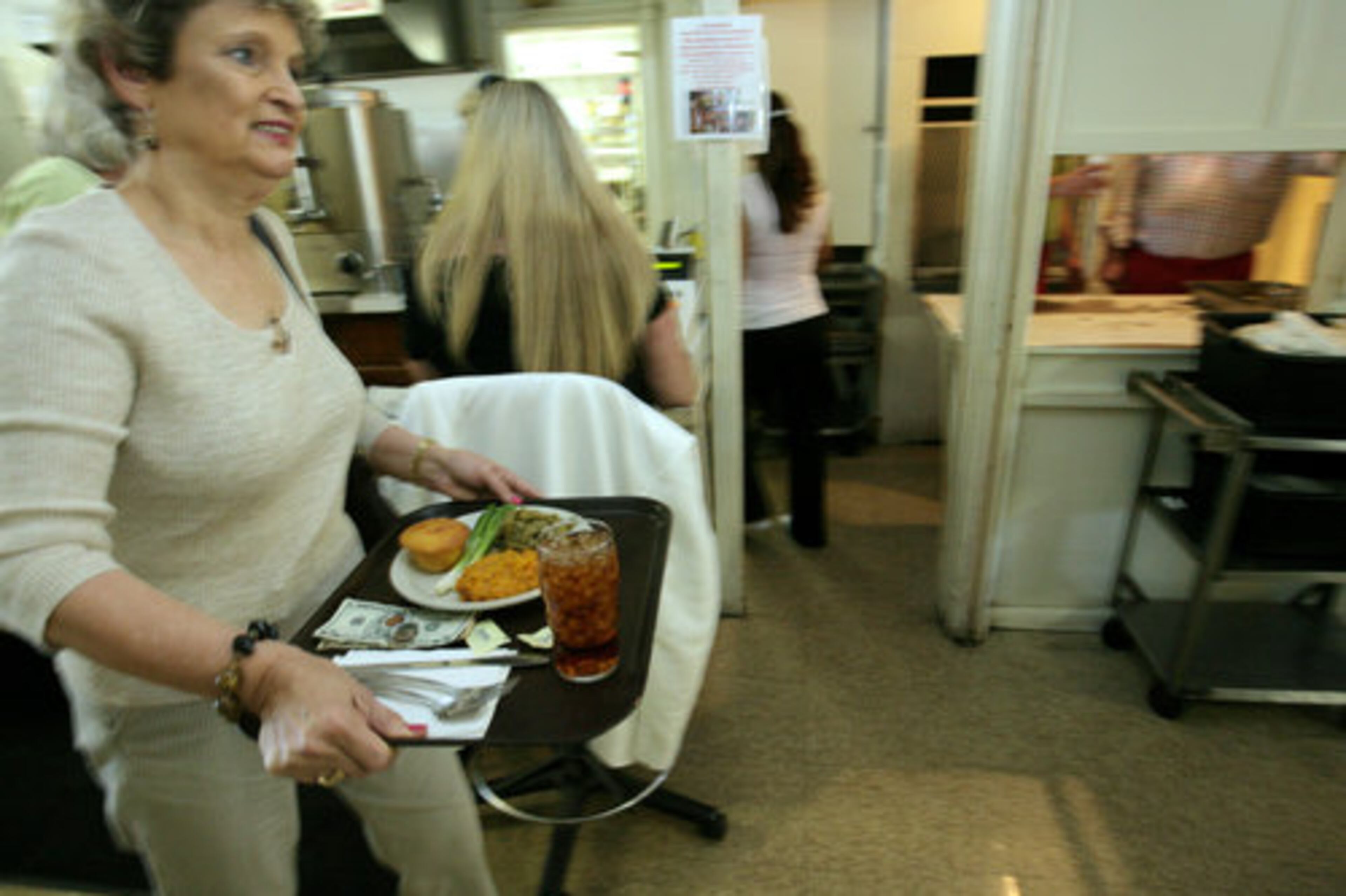 In a time when it's becoming more difficult to find a bargain, Brenda Turpin had money left over after paying for her lunch.