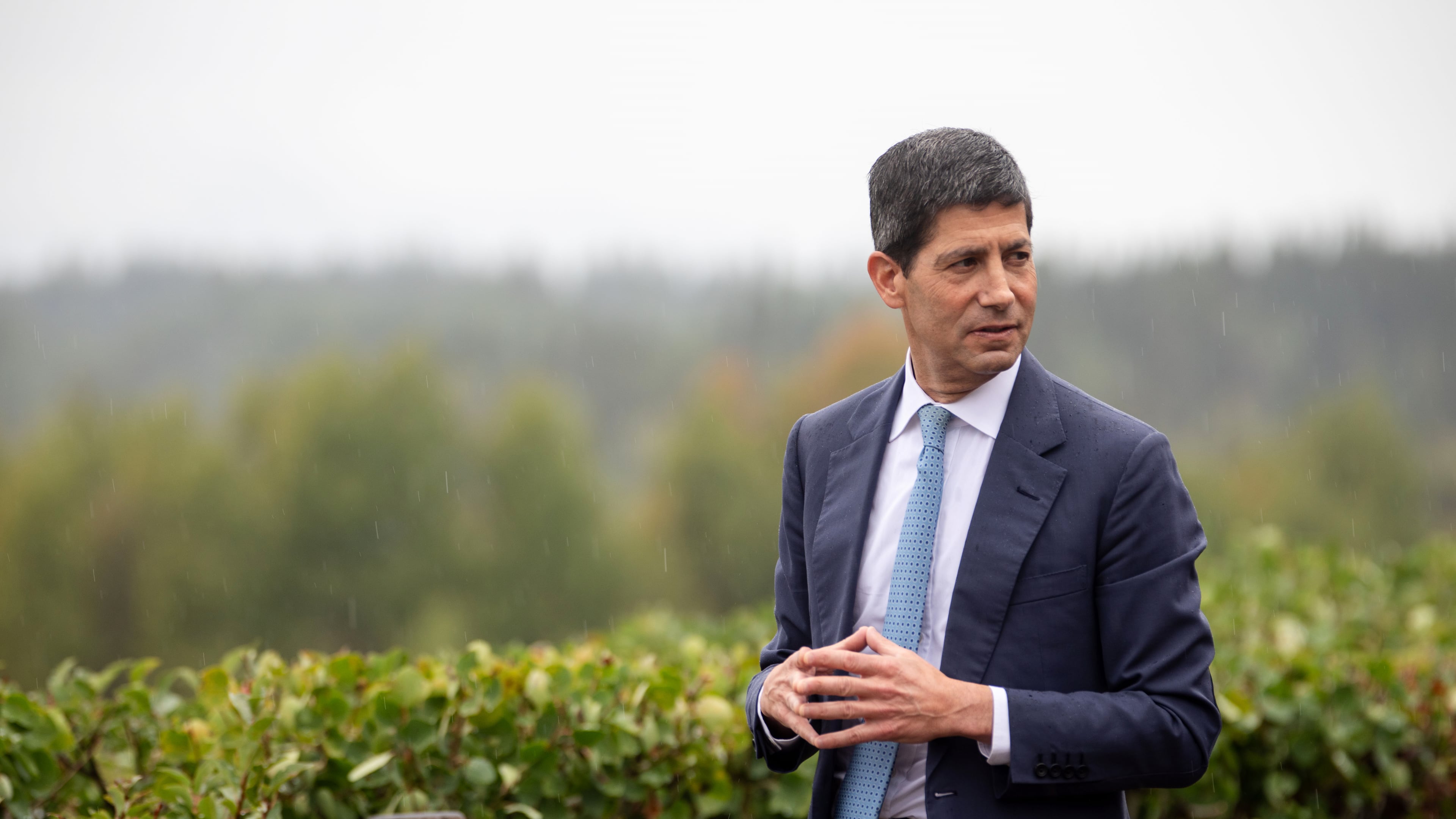 Fed Chair Kevin Warsh arrives at the annual Jackson Hole Economic Policy Symposium on Friday, Aug. 28, 2026, in Moran, Wyo. (AP Photo/Amber Baesler)