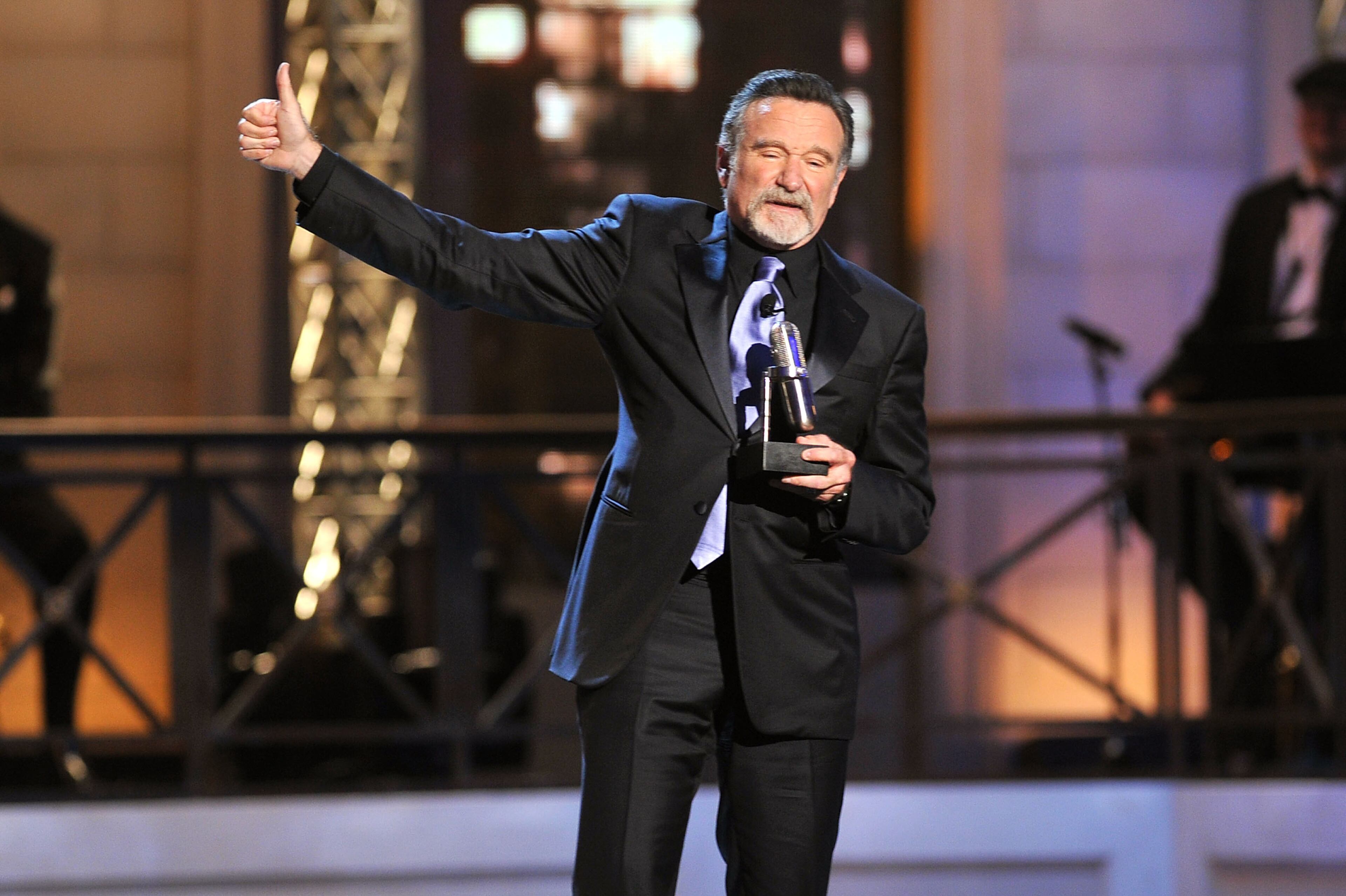 NEW YORK, NY - APRIL 28: Comedian Robin Williams accepts an award onstage at The Comedy Awards 2012 at Hammerstein Ballroom on April 28, 2012 in New York City. (Photo by Theo Wargo/Getty Images)