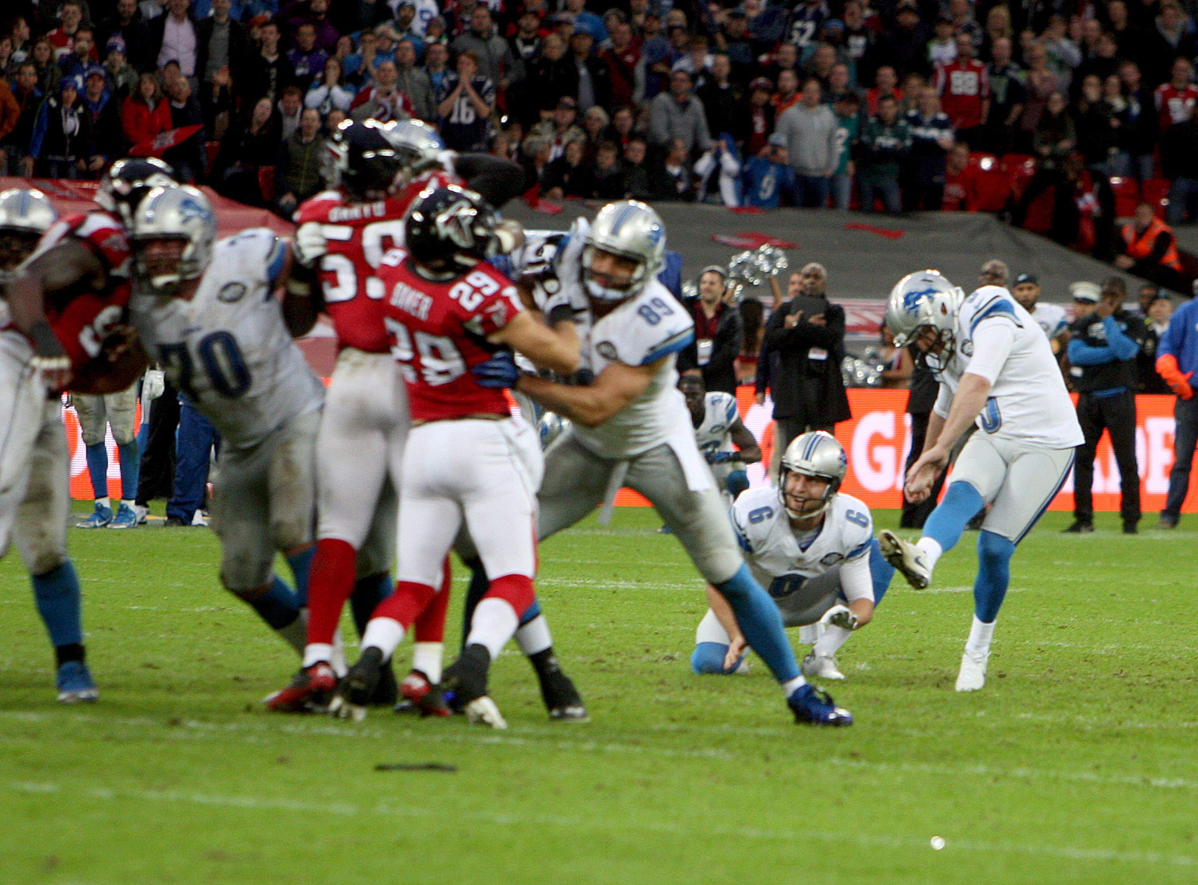 Detroit Lions v Atlanta Falcons NFL International Series at Wembley Stadium in London. 26/10/14 Photo Nicky Hayes/NFL Matt Pratter scores the winning field goal.