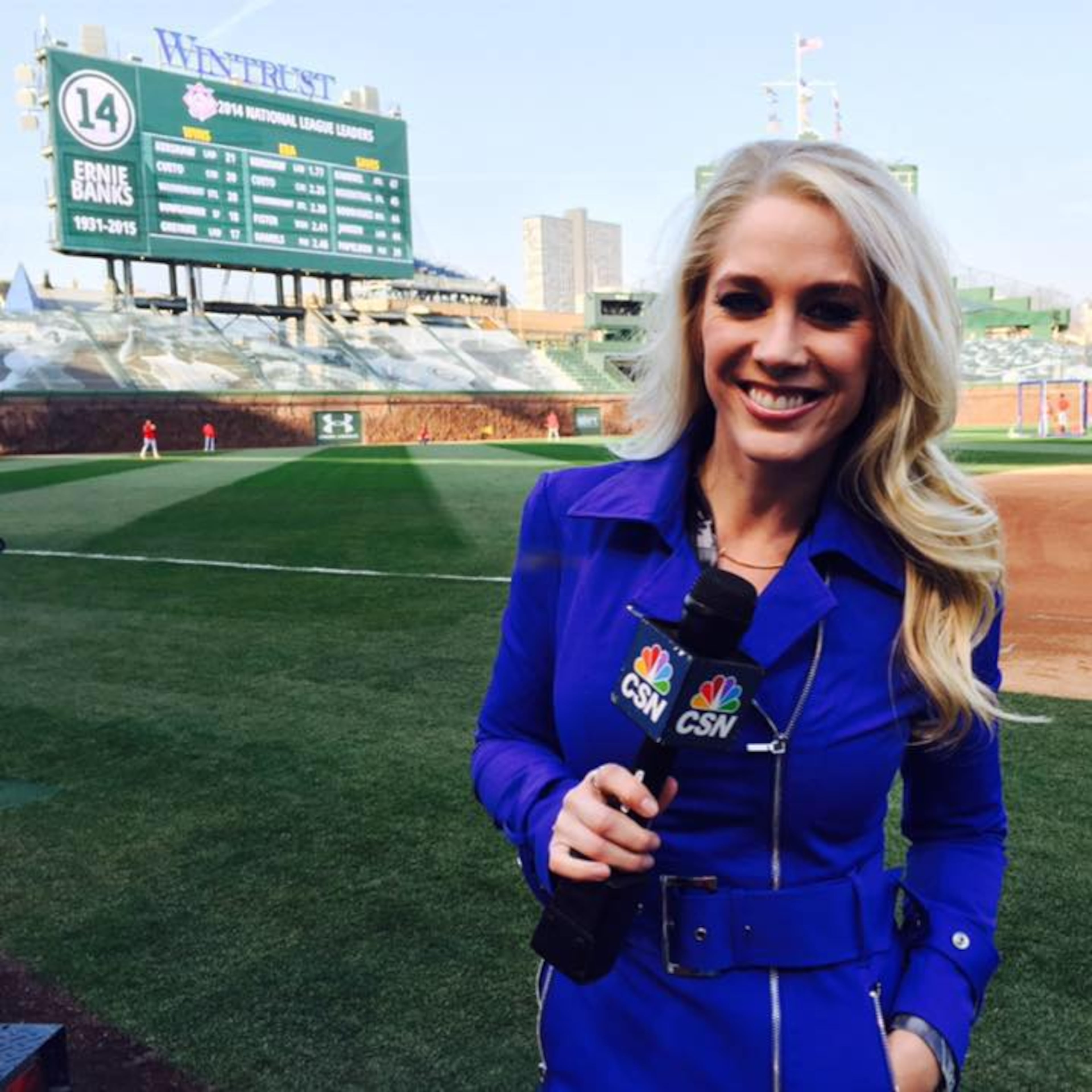 Kelly Crull covered the Chicago Cubs for Comcast in 2015. (Courtesy)