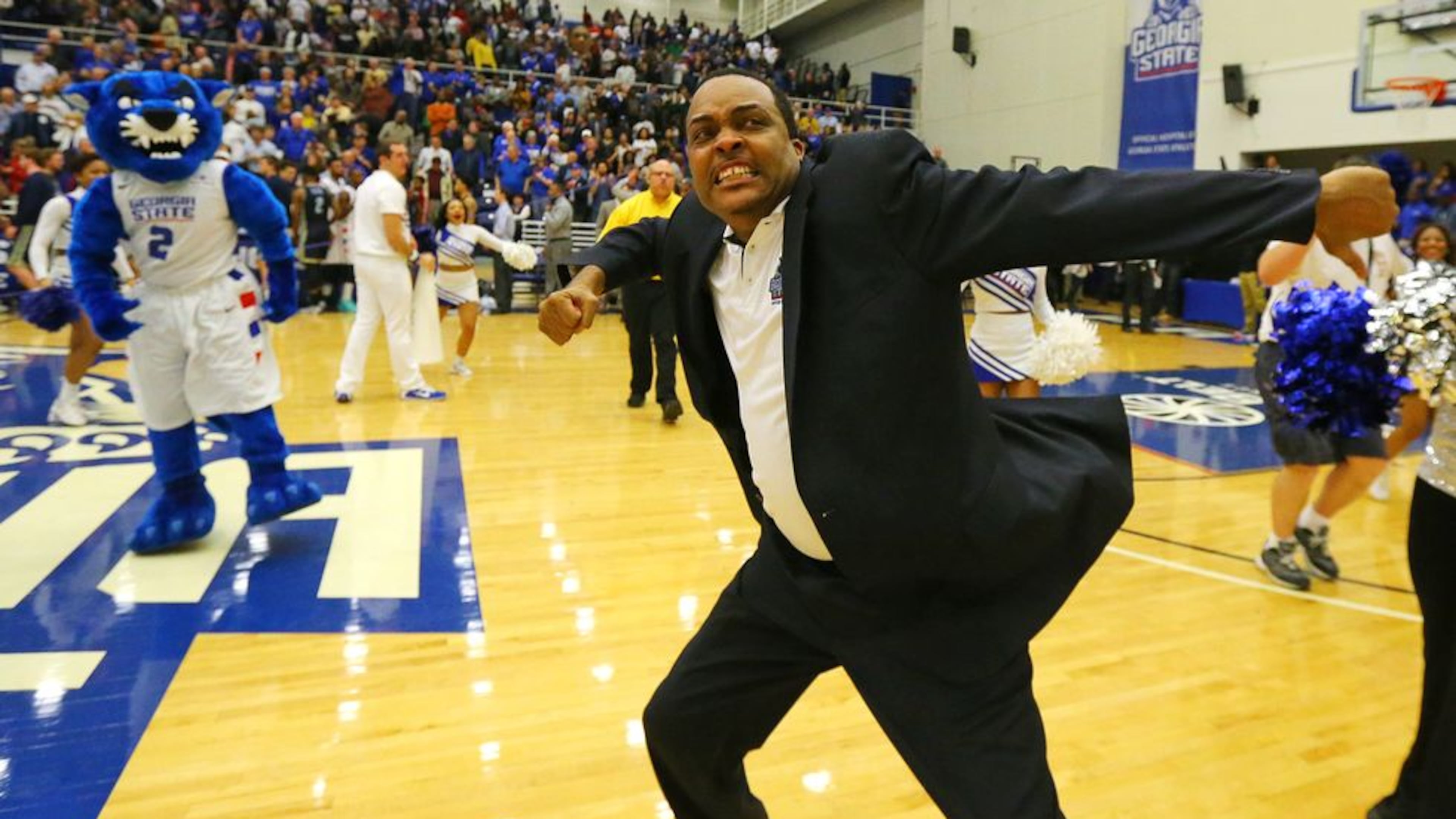 Ron Hunter will go for win No. 108 as Georgia State’s men’s basketball coach on Sunday.