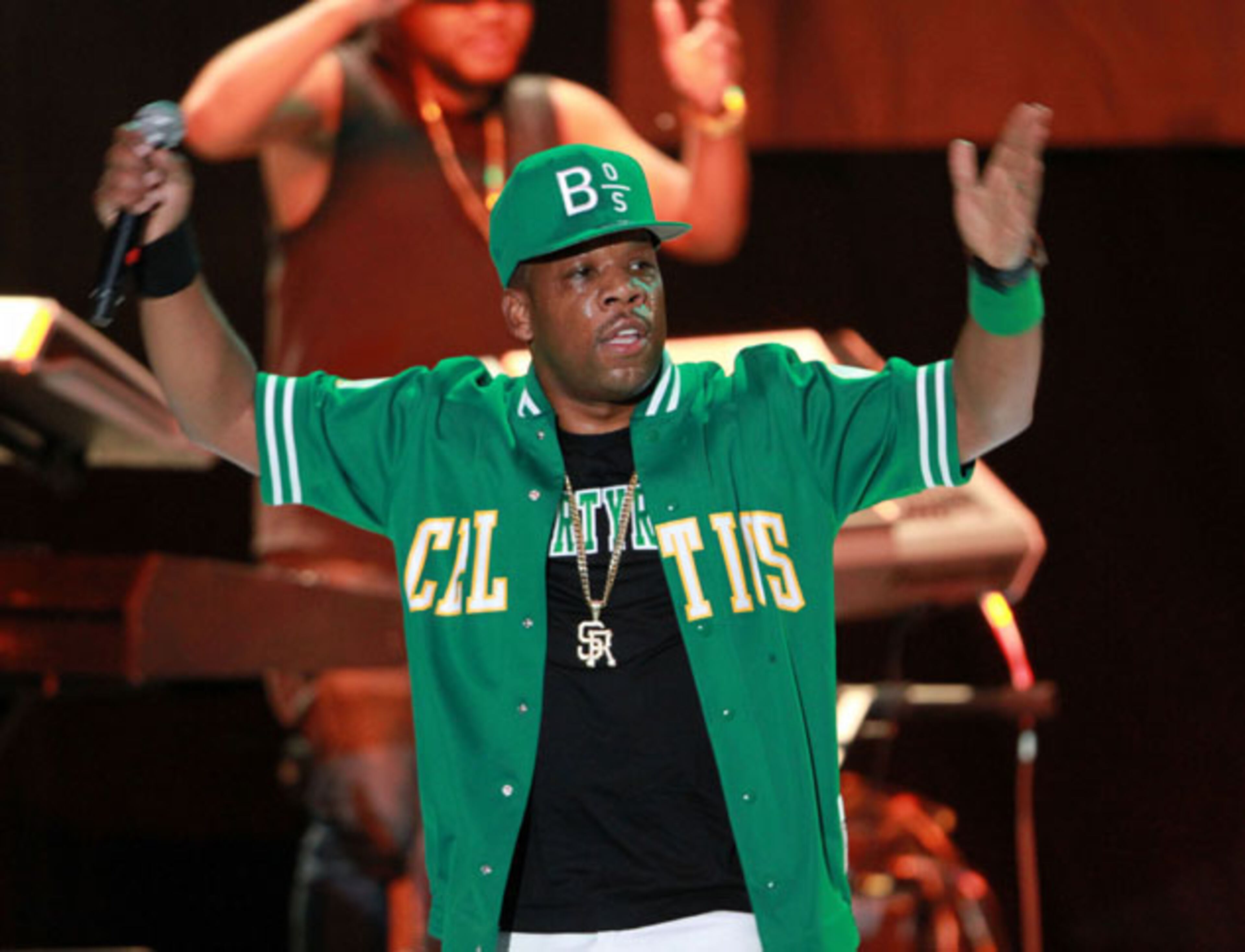 Bell, Biv, Devoe perform. Boyz II Men and Bell Biv Devoe entertained a spirited Chastain Park Amphitheatre crowd Friday night, August 28, 2015. R&B icons Boyz II Men formed in Philadelphia in 1985 and flourished during the 1990's, when their number one single "End of the Road" reached the top of charts worldwide, setting a new record for longevity by staying at number one on the Billboard Hot 100 for thirteen weeks, breaking the decades-old record held by Elvis Presley. Boyz II Men are among a select group of artists that have held at the number-one spot for at least 50 weeks cumulatively, placing them just fourth on that list behind Elvis Presley, The Beatles, and Mariah Carey. These achievements were enough to earn Boyz II Men recognition as Billboard magazine's fourth most successful musical group of the 1990s. Boston natives Bell Biv DeVoe, early pioneers of "new jack swing" in the late 80's, consists of three members of New Edition, Ricky Bell, Michael Bivins, and Ronnie DeVoe.They are celebrating the 25th anniversary of the release of their #1 album, "Poison." Robb D. Cohen /.RobbsPhotos.com