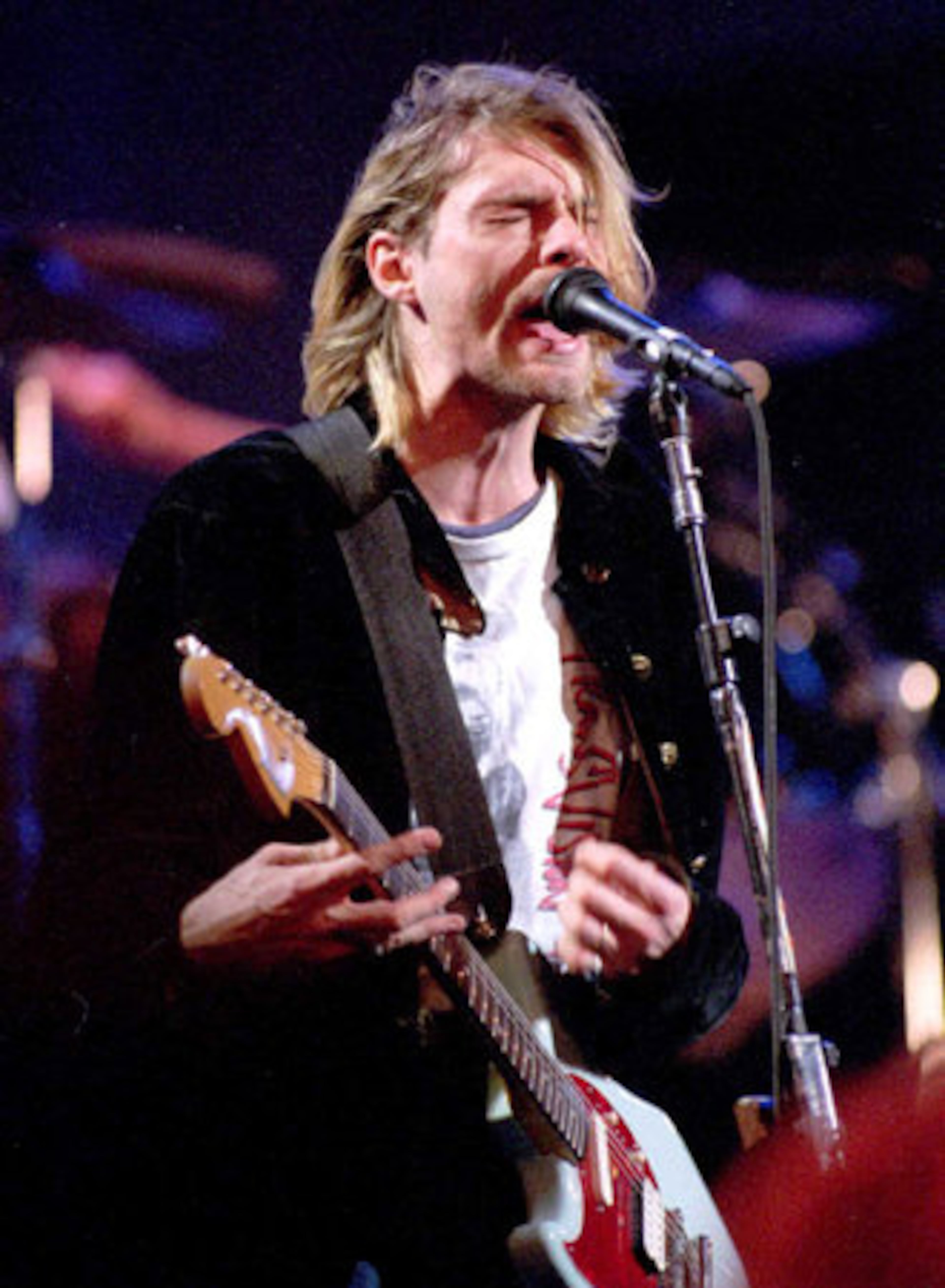 Kurt Cobain, the frontman for the influential 90's band Nirvana, killed himself with a shotgun in 1994. He struggled with heroin addiction during his musical career.