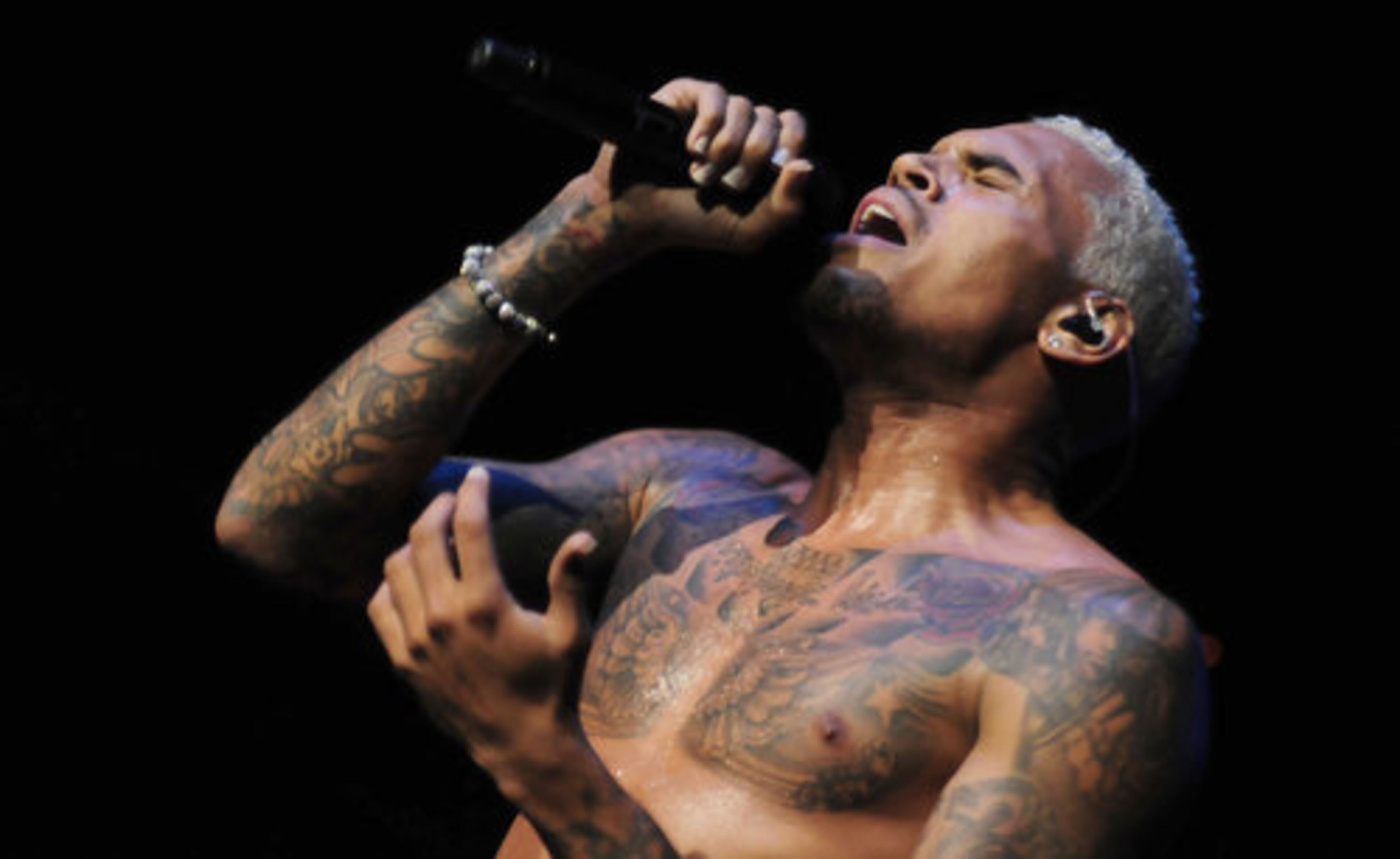 I'M SO SORRY (AGAIN): TMZ reported that singer Chris Brown threw around some gay slurs after getting upset over a parking ticket in L.A. This is not the first time the hot-tempered artist has made homophobic slurs.